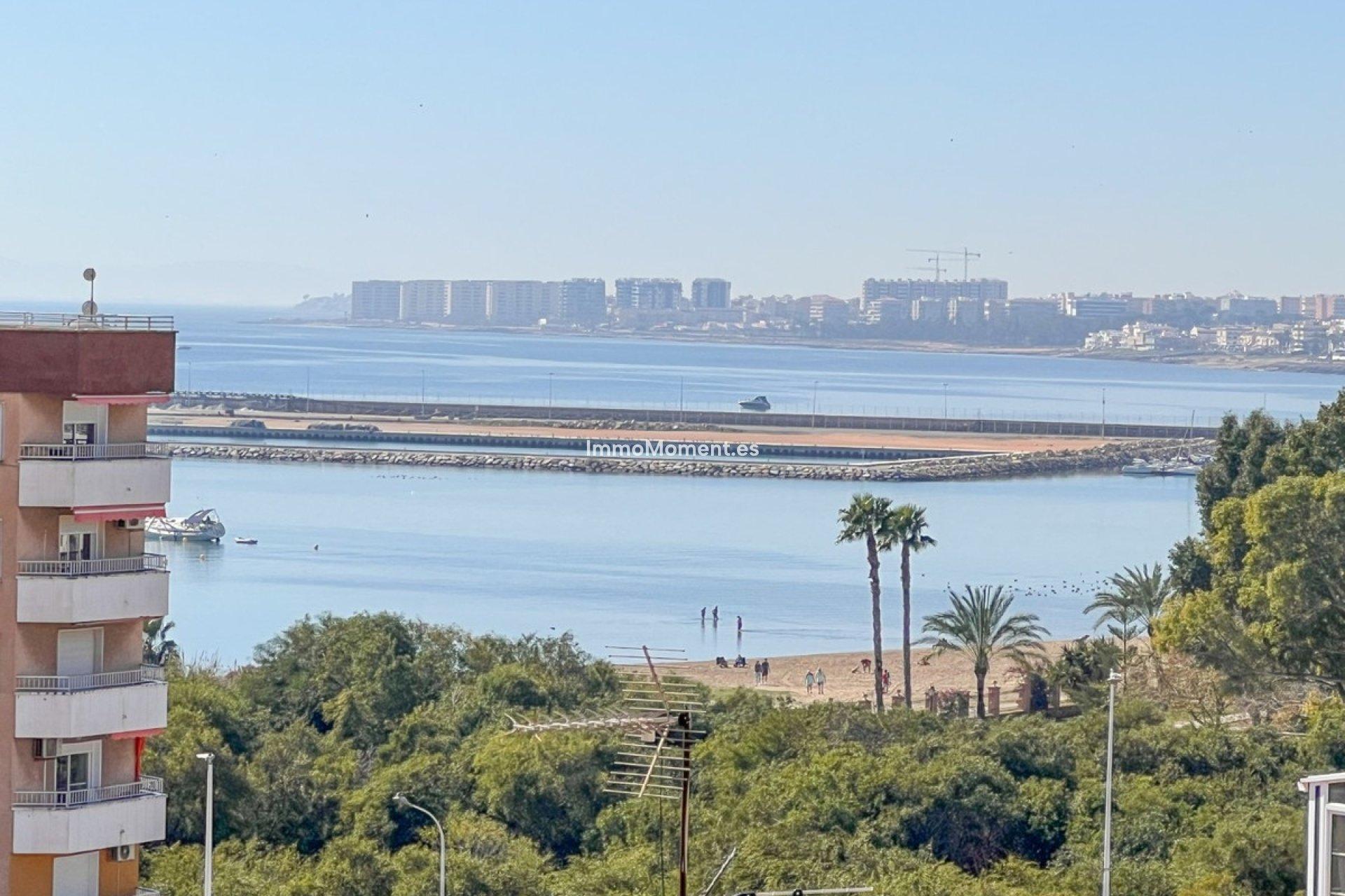 Resale - Apartment - Torrevieja - Torrevieja Centro