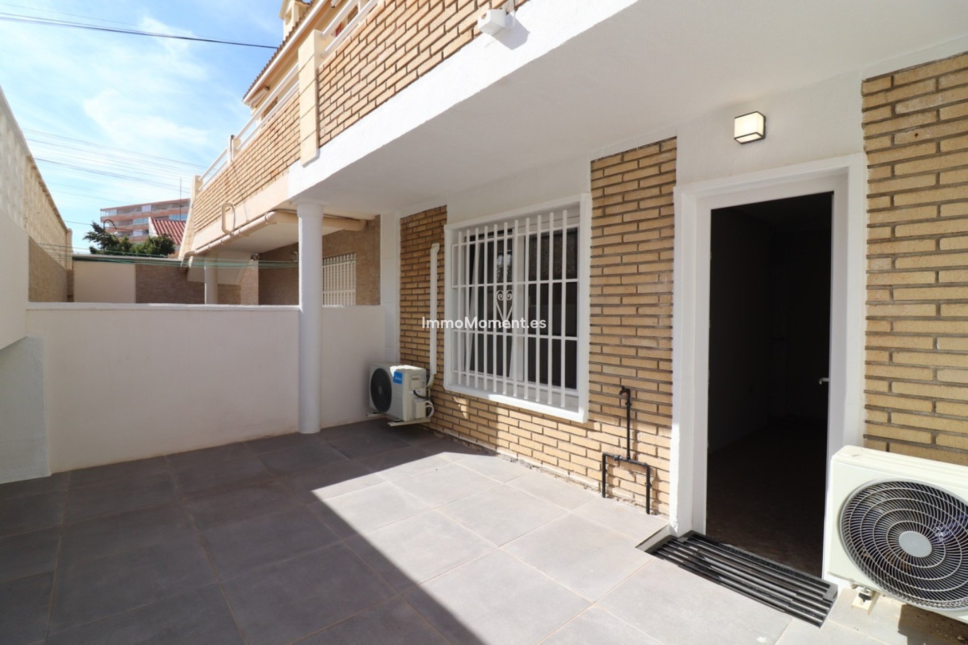 Resale - Apartment - Torrevieja - Torrevieja Centro