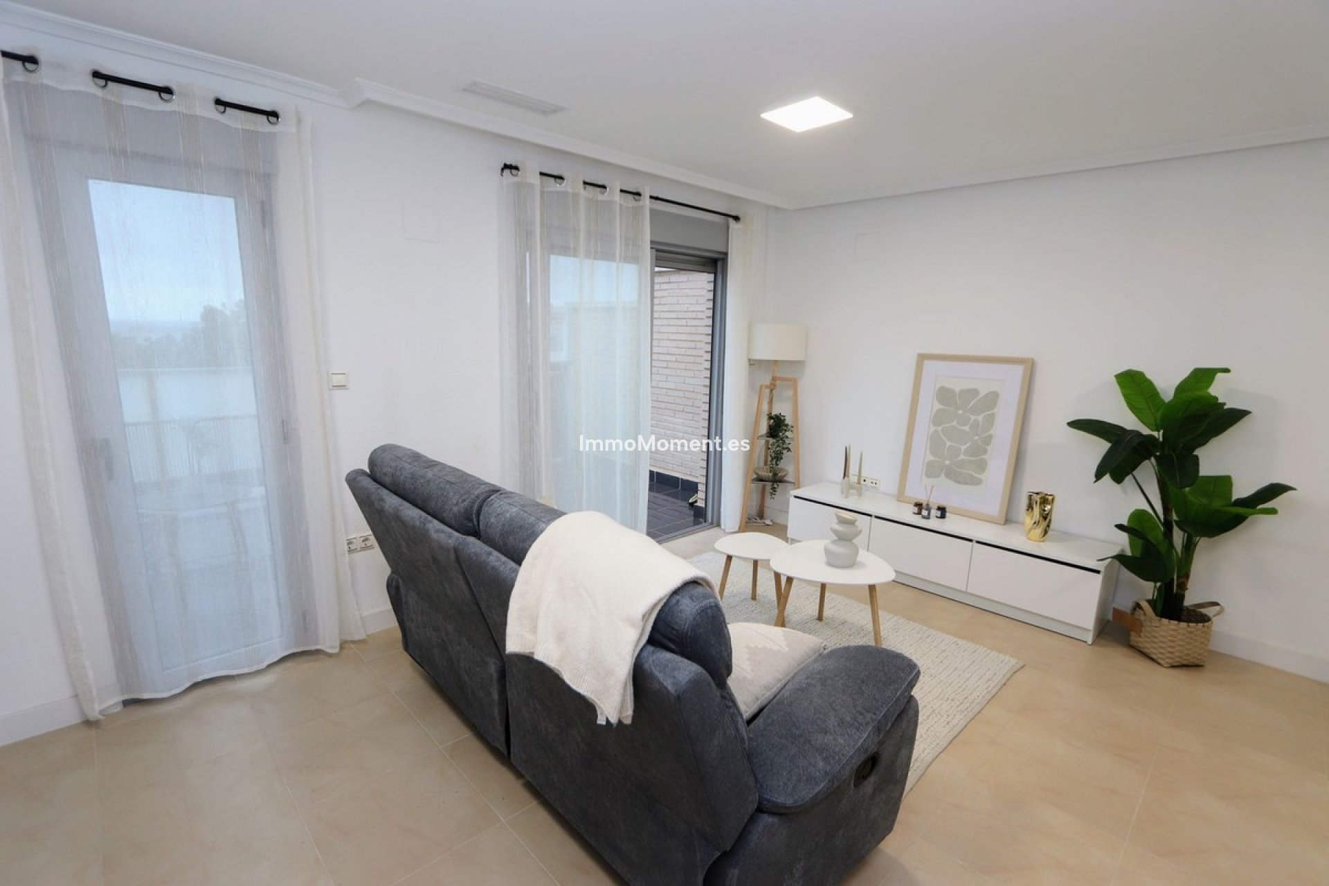 Resale - Apartment - Torrevieja - Torrevieja Centro