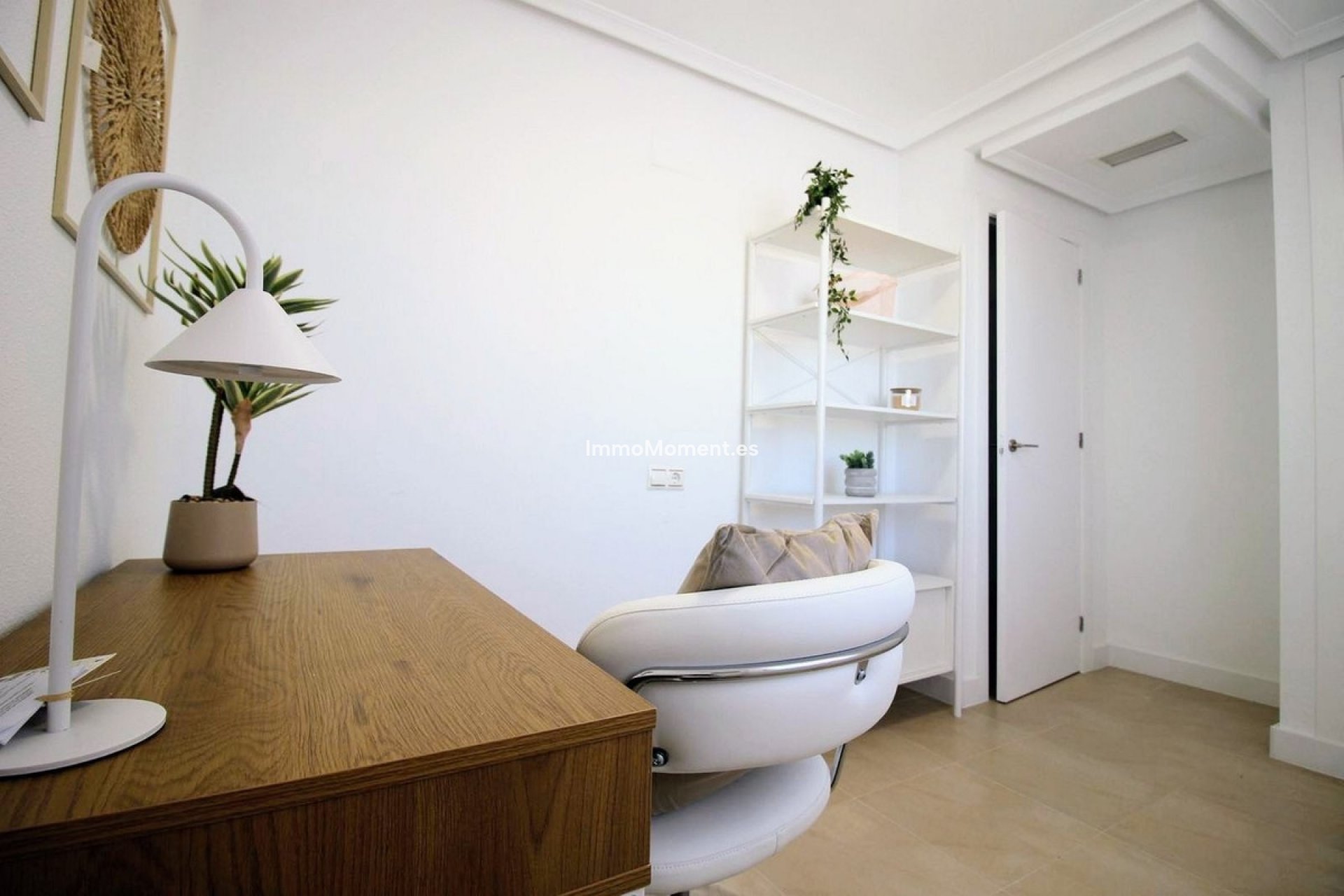 Resale - Apartment - Torrevieja - Torrevieja Centro