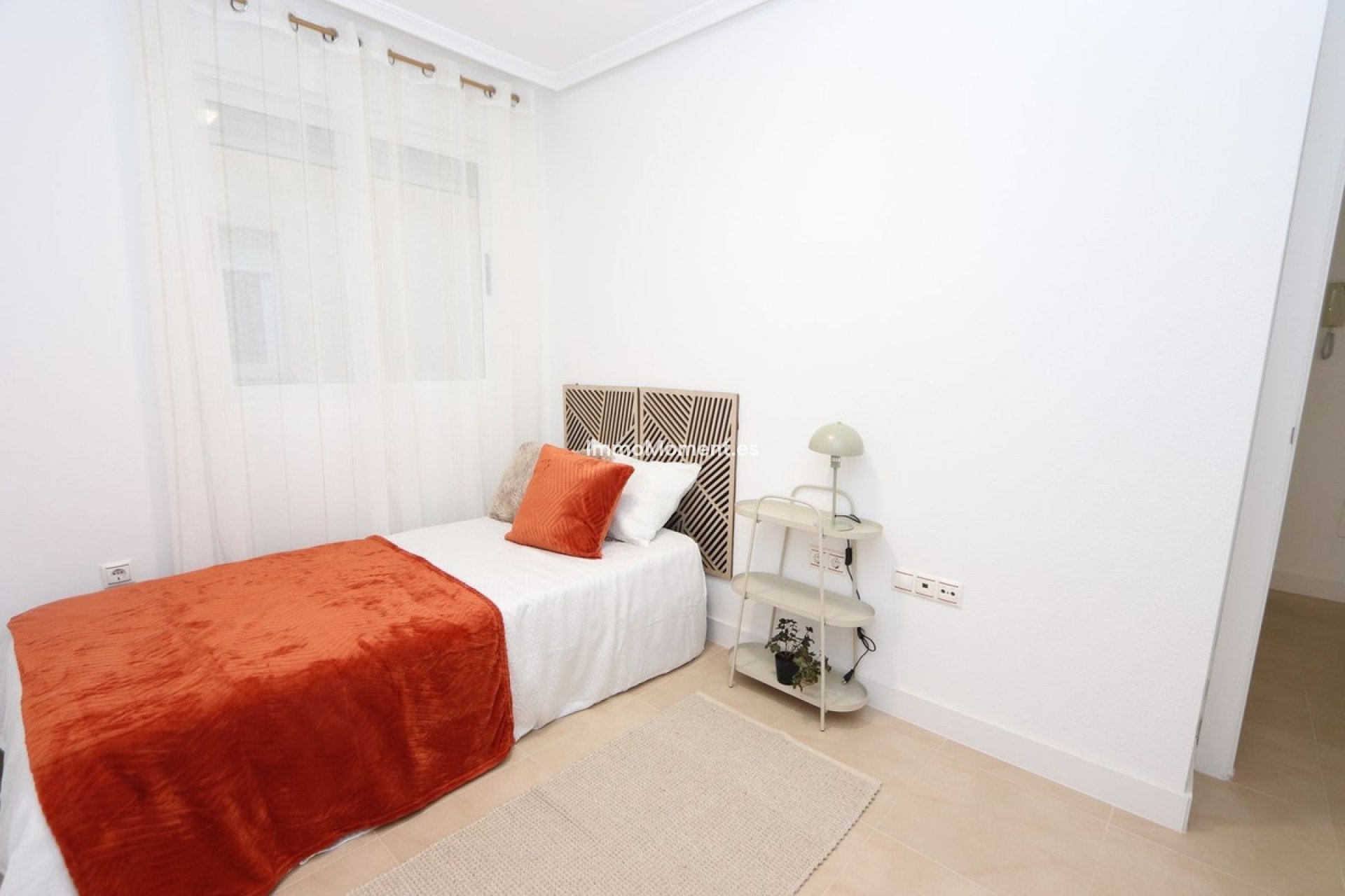 Resale - Apartment - Torrevieja - Torrevieja Centro