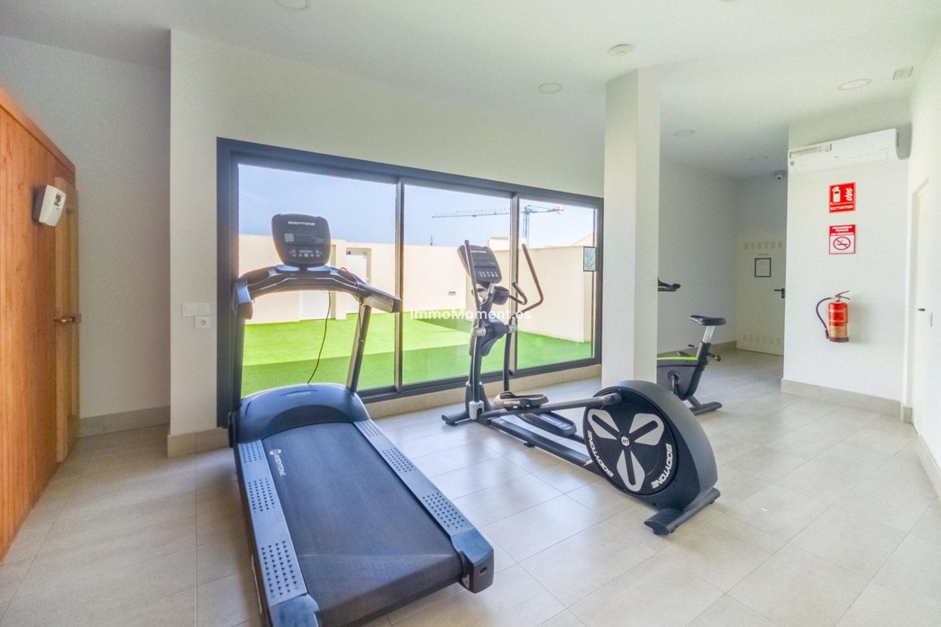 Resale - Apartment - Torrevieja - Torrevieja Centro