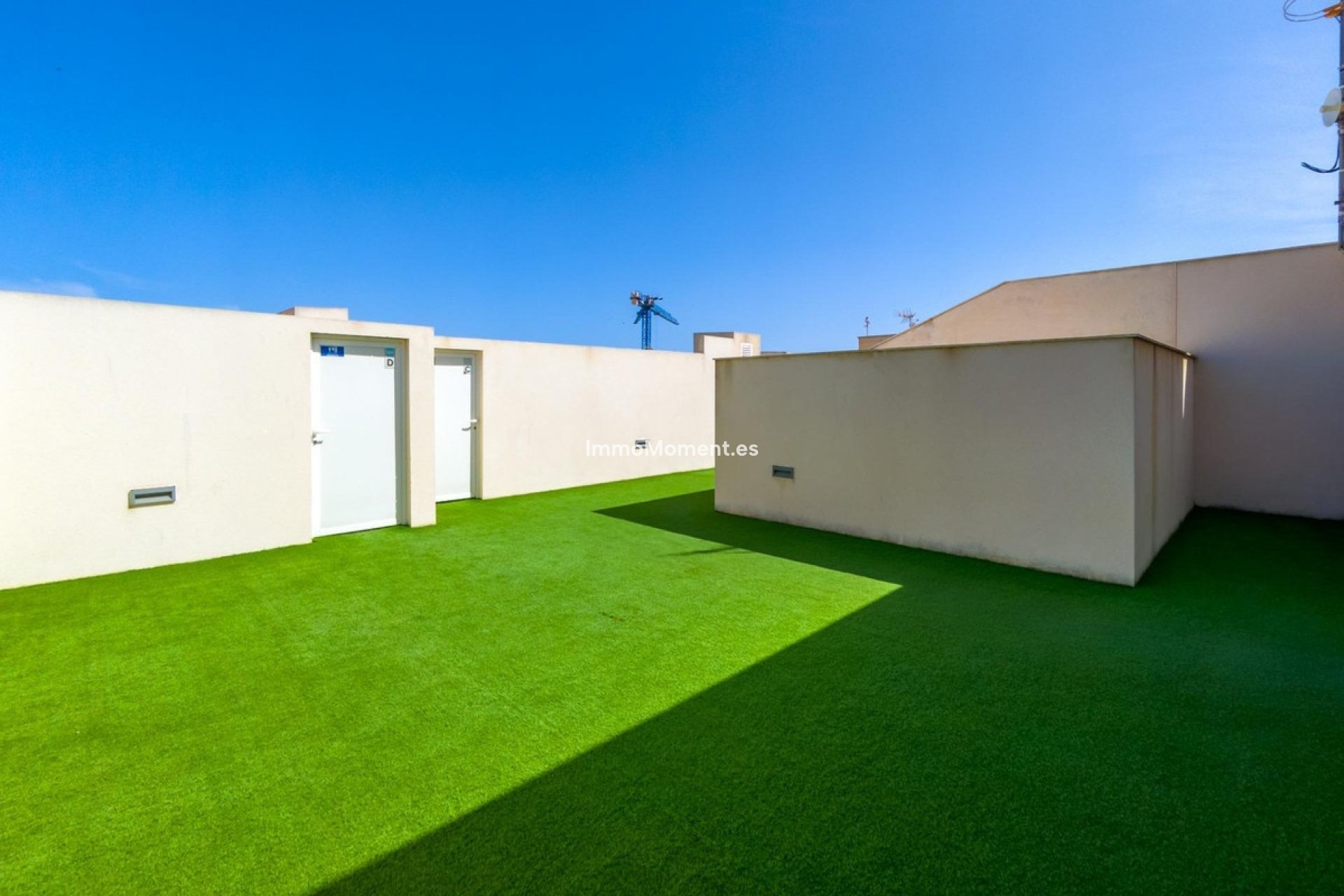 Resale - Apartment - Torrevieja - Torrevieja Centro