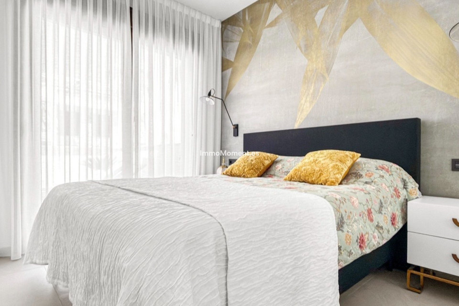 Resale - Apartment - Torrevieja - Torrevieja Centro