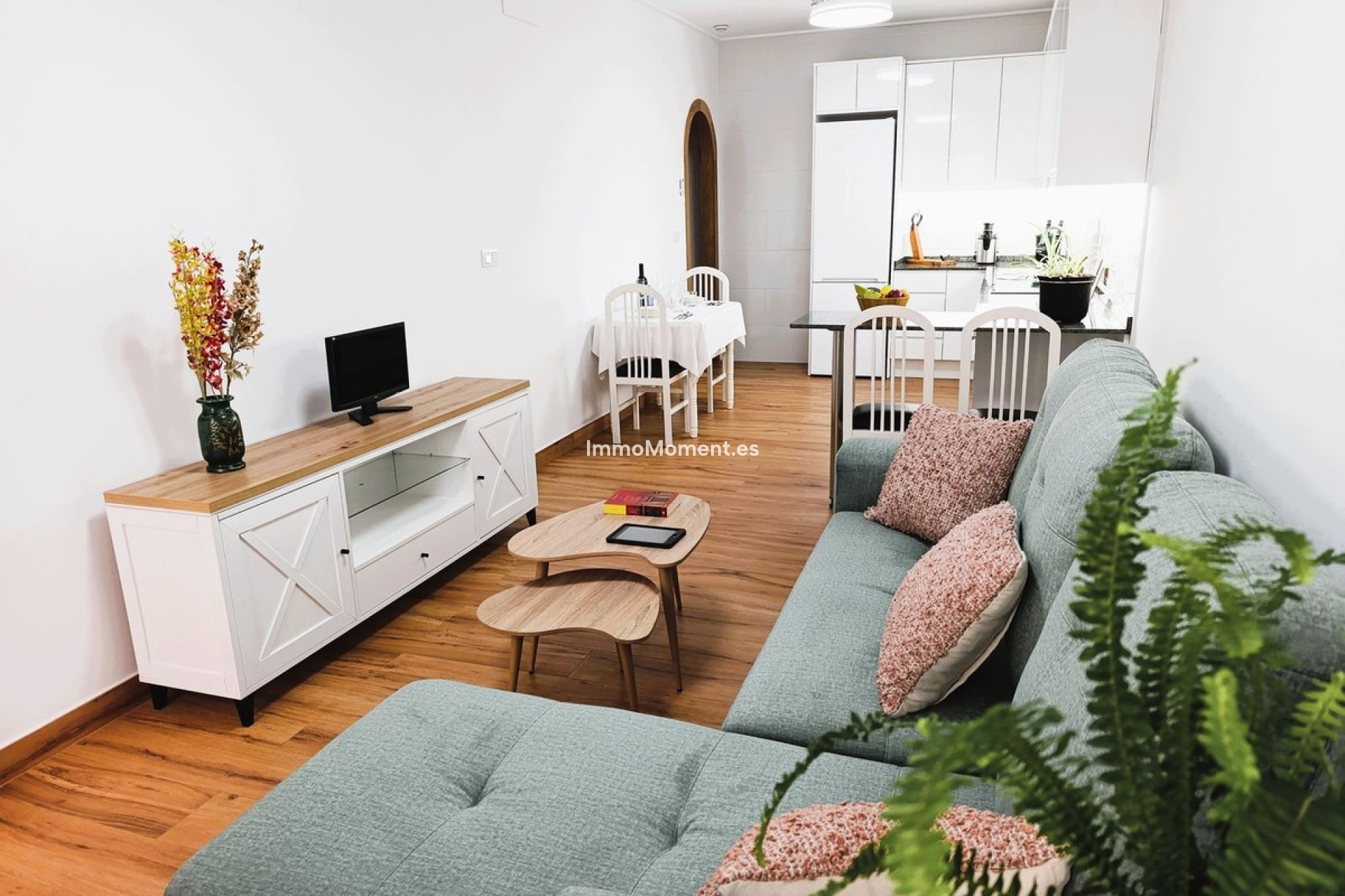 Resale - Apartment - Torrevieja - Torrevieja Centro