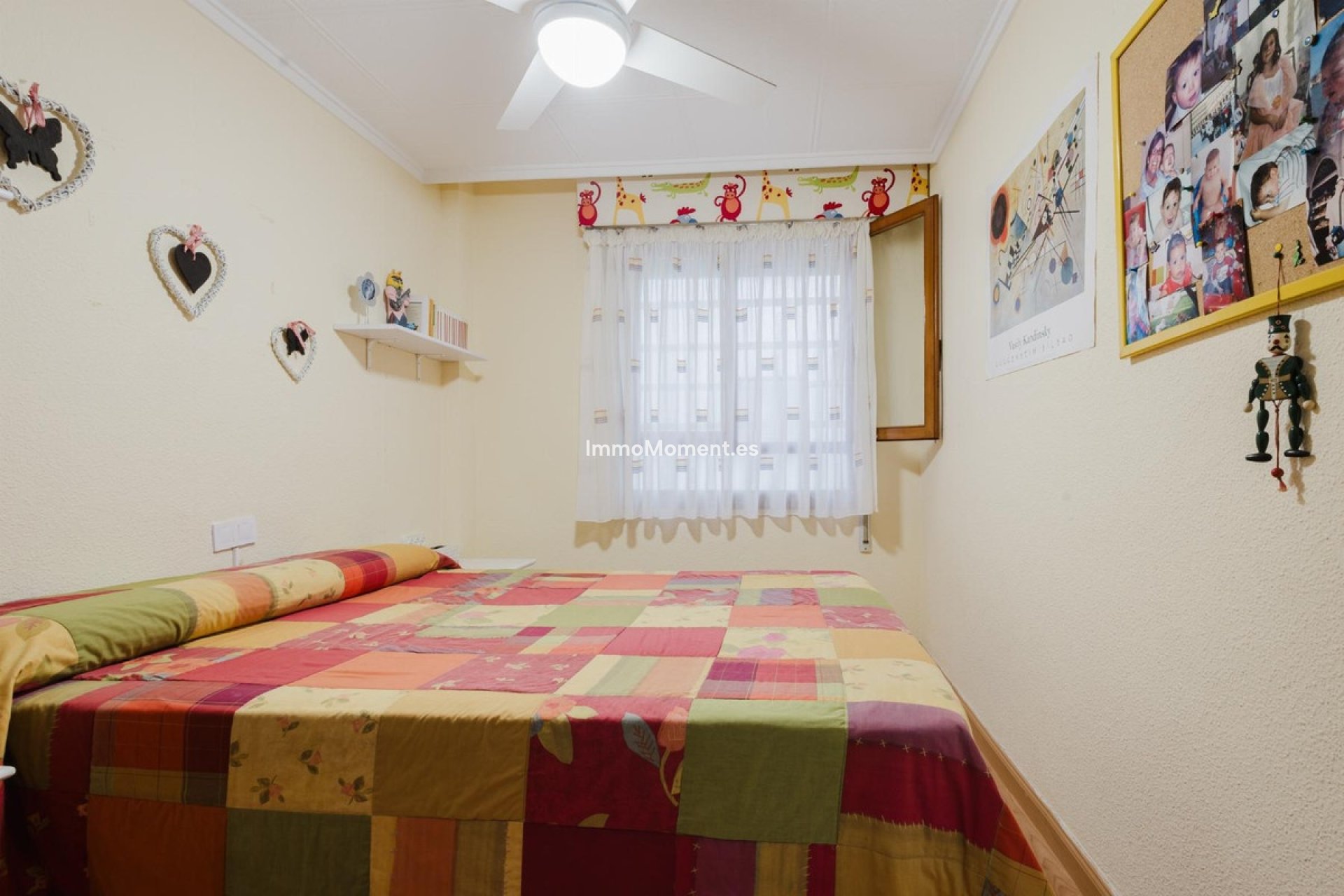 Resale - Apartment - Torrevieja - Torrevieja Centro