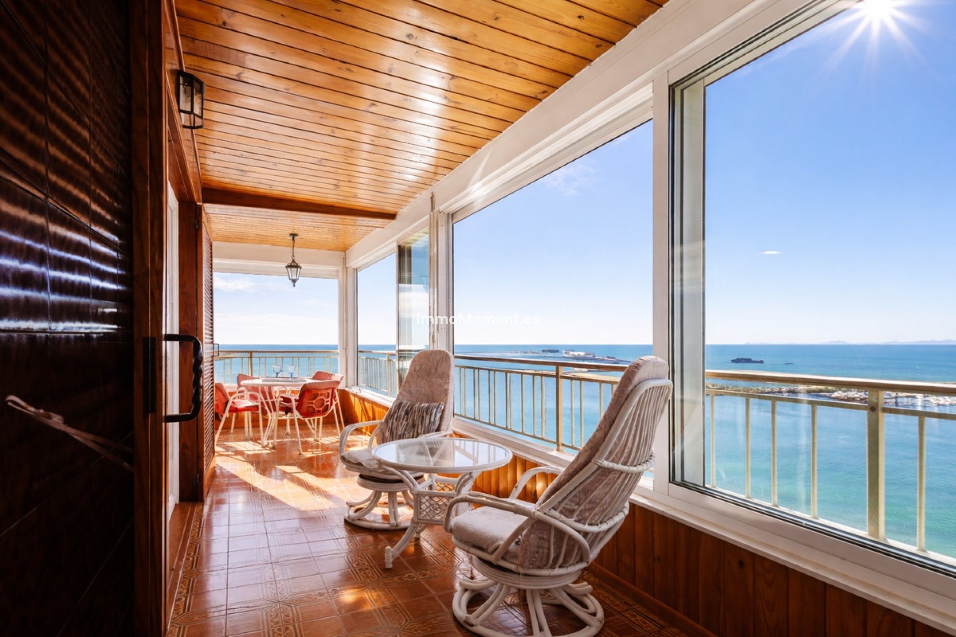 Resale - Apartment - Torrevieja - Torrevieja Centro