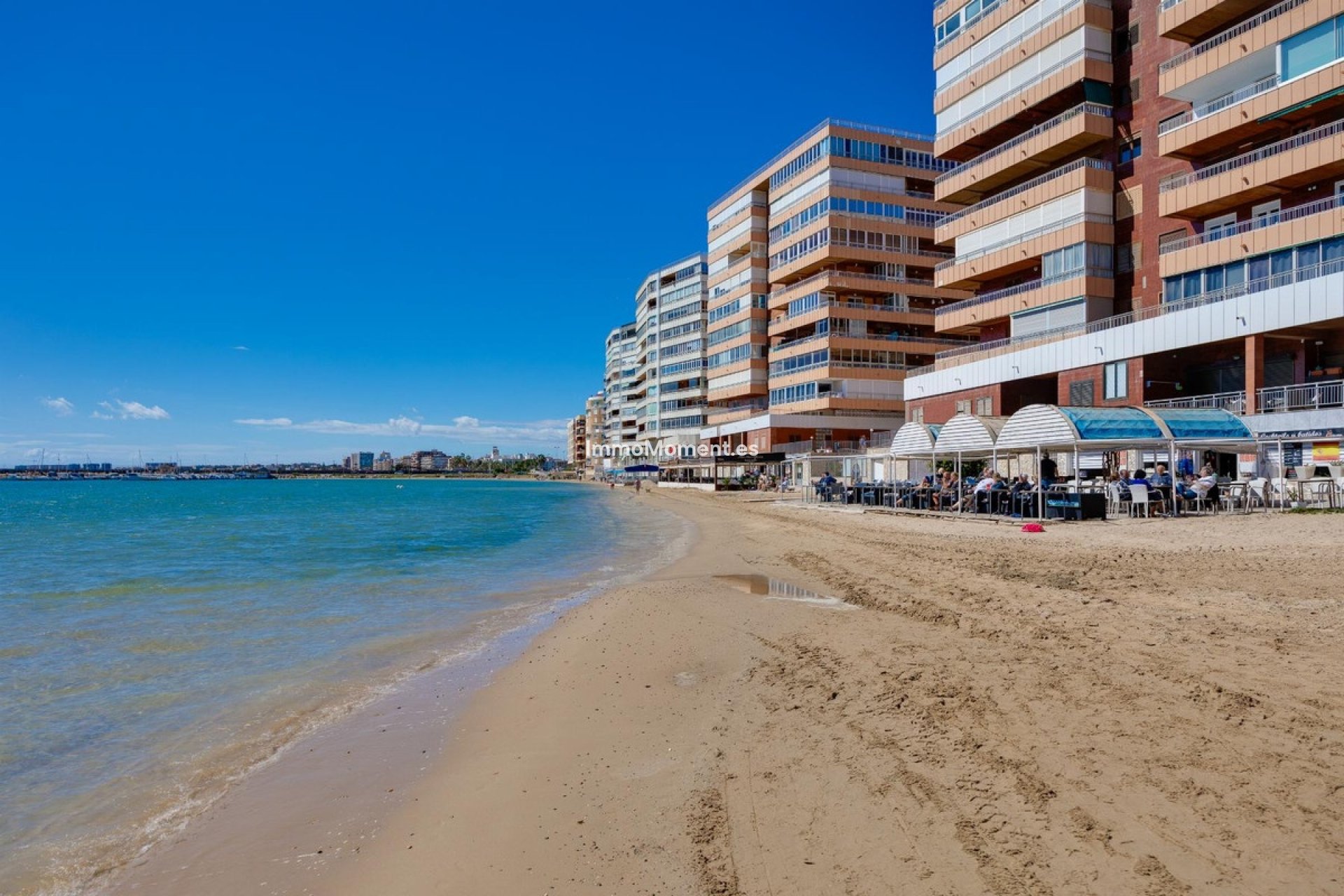 Resale - Apartment - Torrevieja - Torrevieja Centro