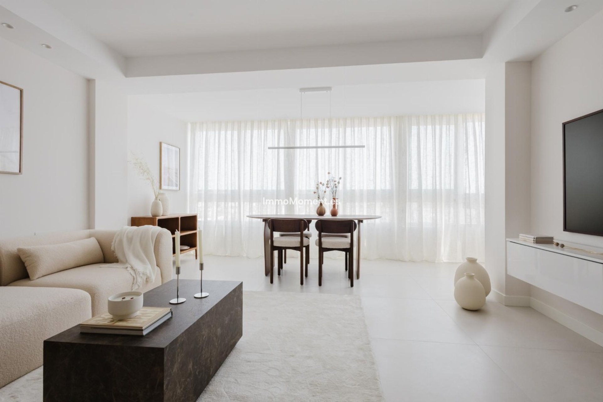 Resale - Apartment - Torrevieja - Torrevieja Centro