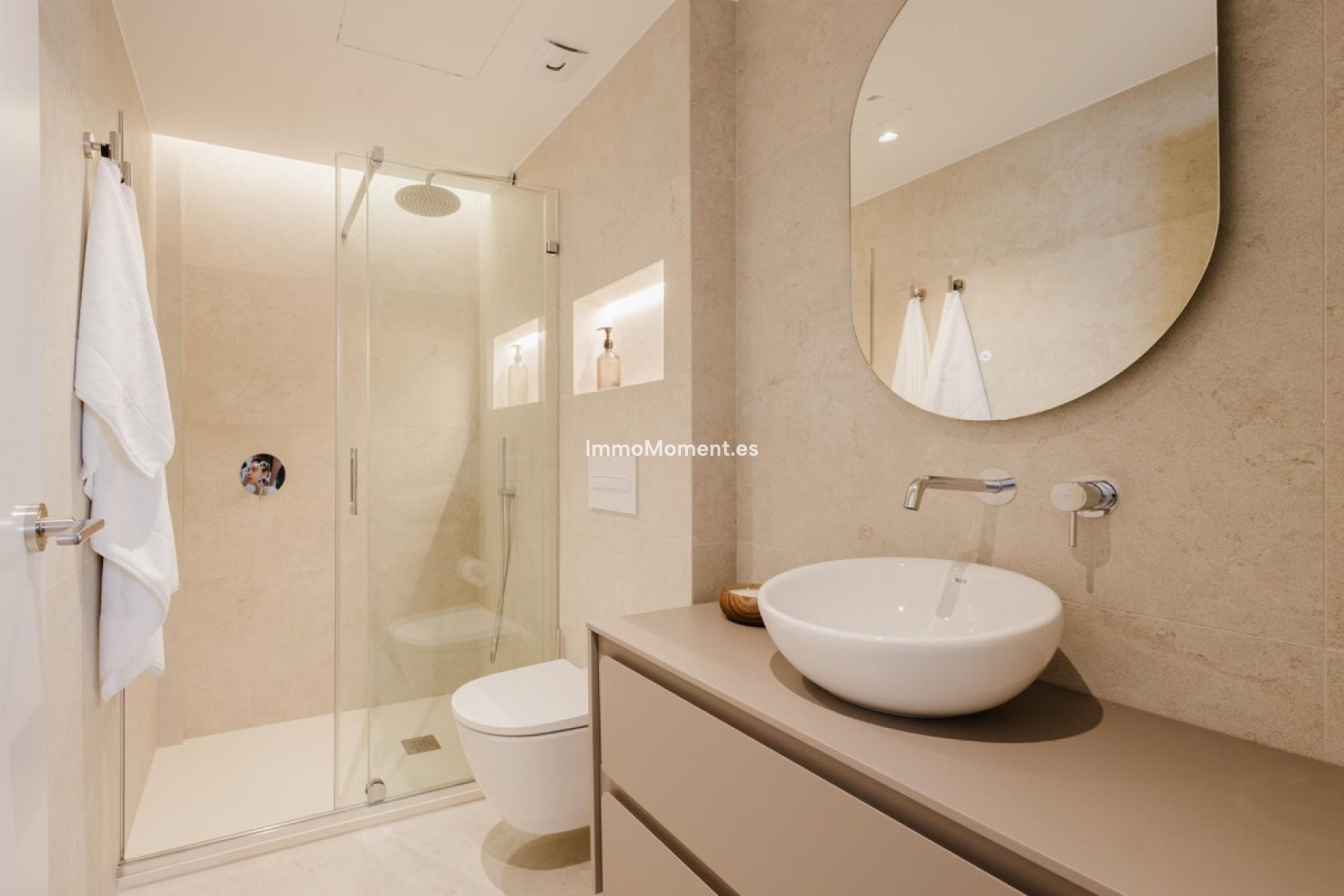 Resale - Apartment - Torrevieja - Torrevieja Centro