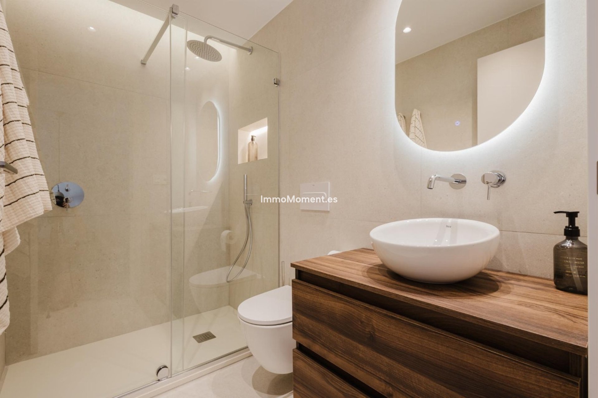 Resale - Apartment - Torrevieja - Torrevieja Centro