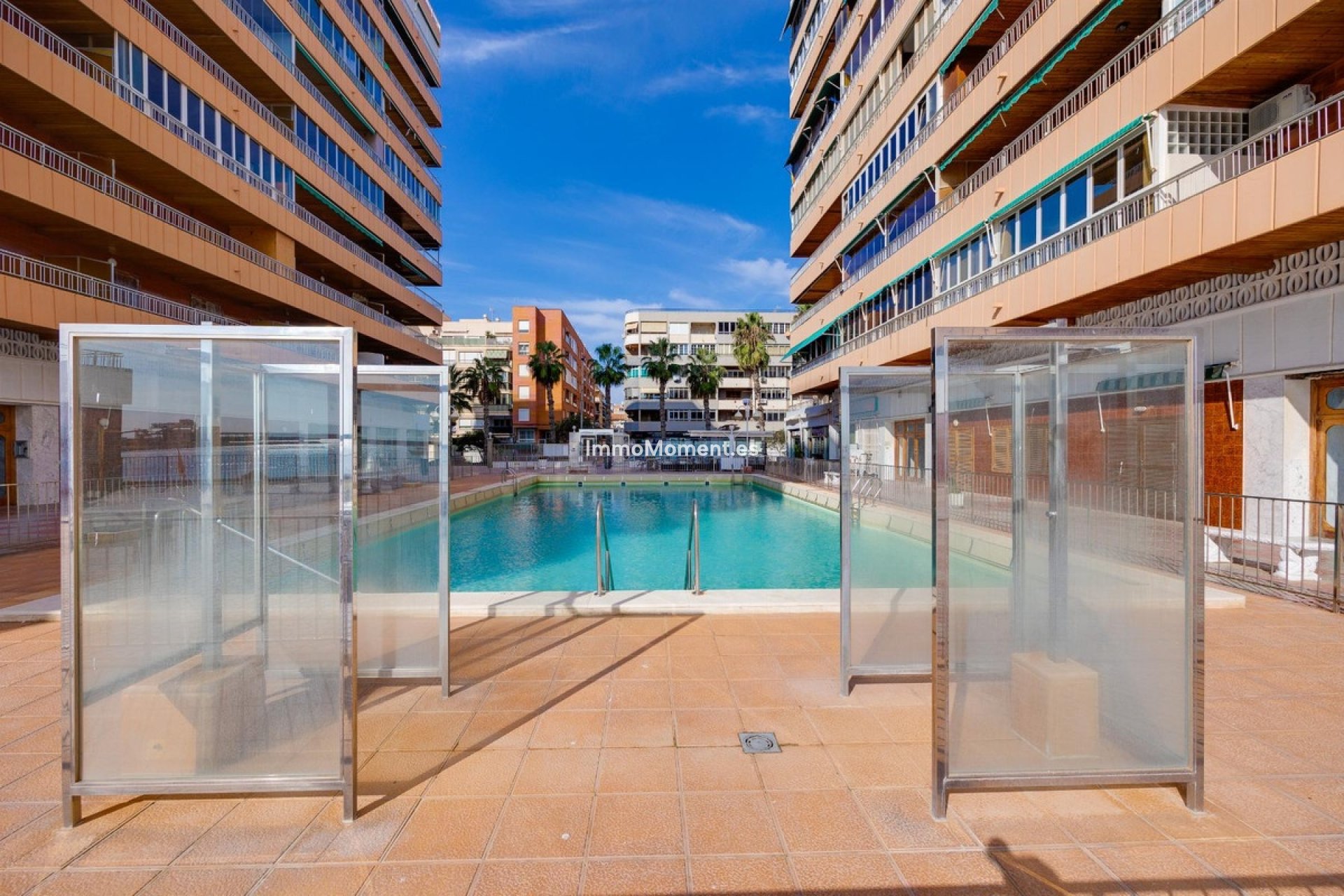Resale - Apartment - Torrevieja - Torrevieja Centro