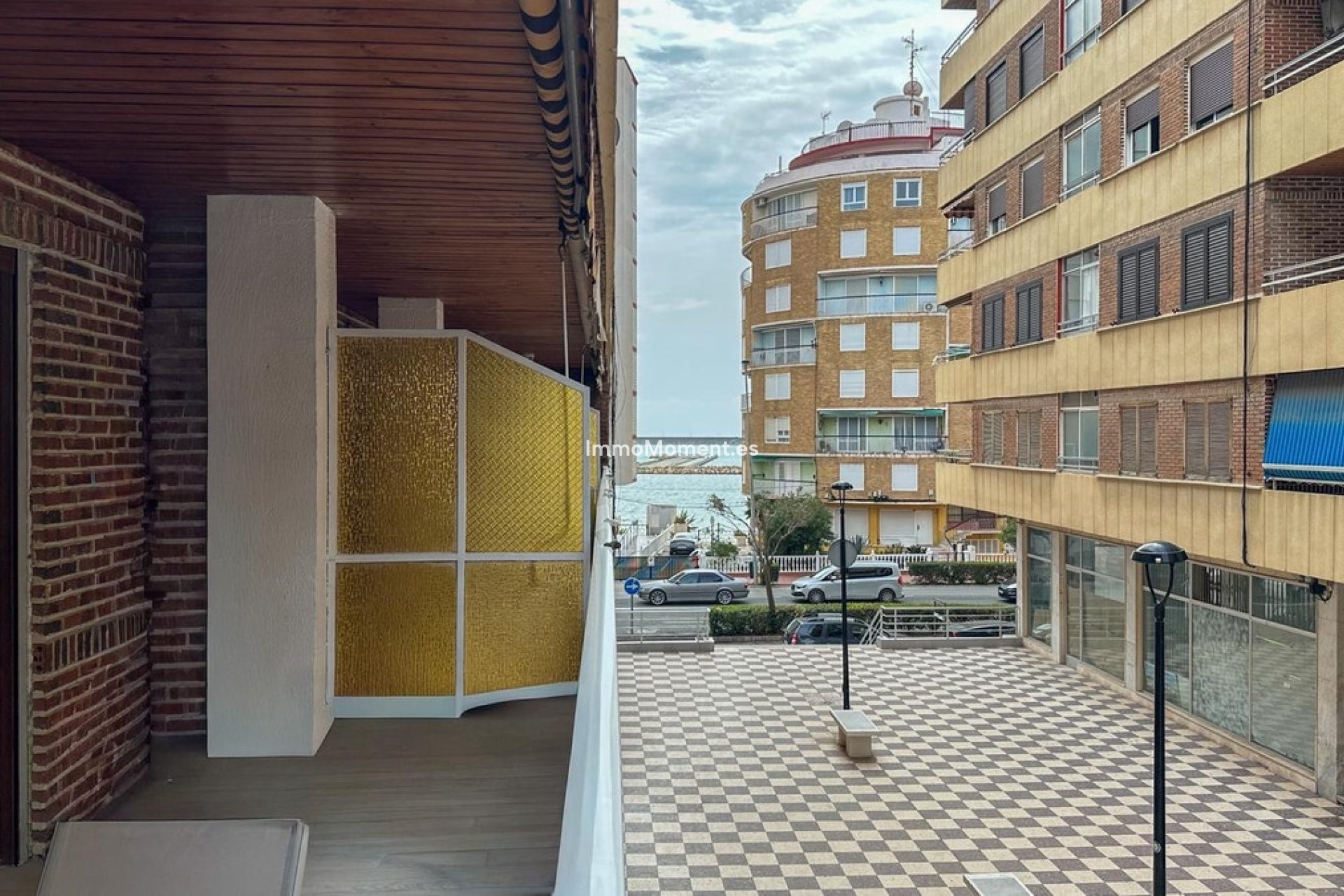 Resale - Apartment - Torrevieja - Torrevieja Centro