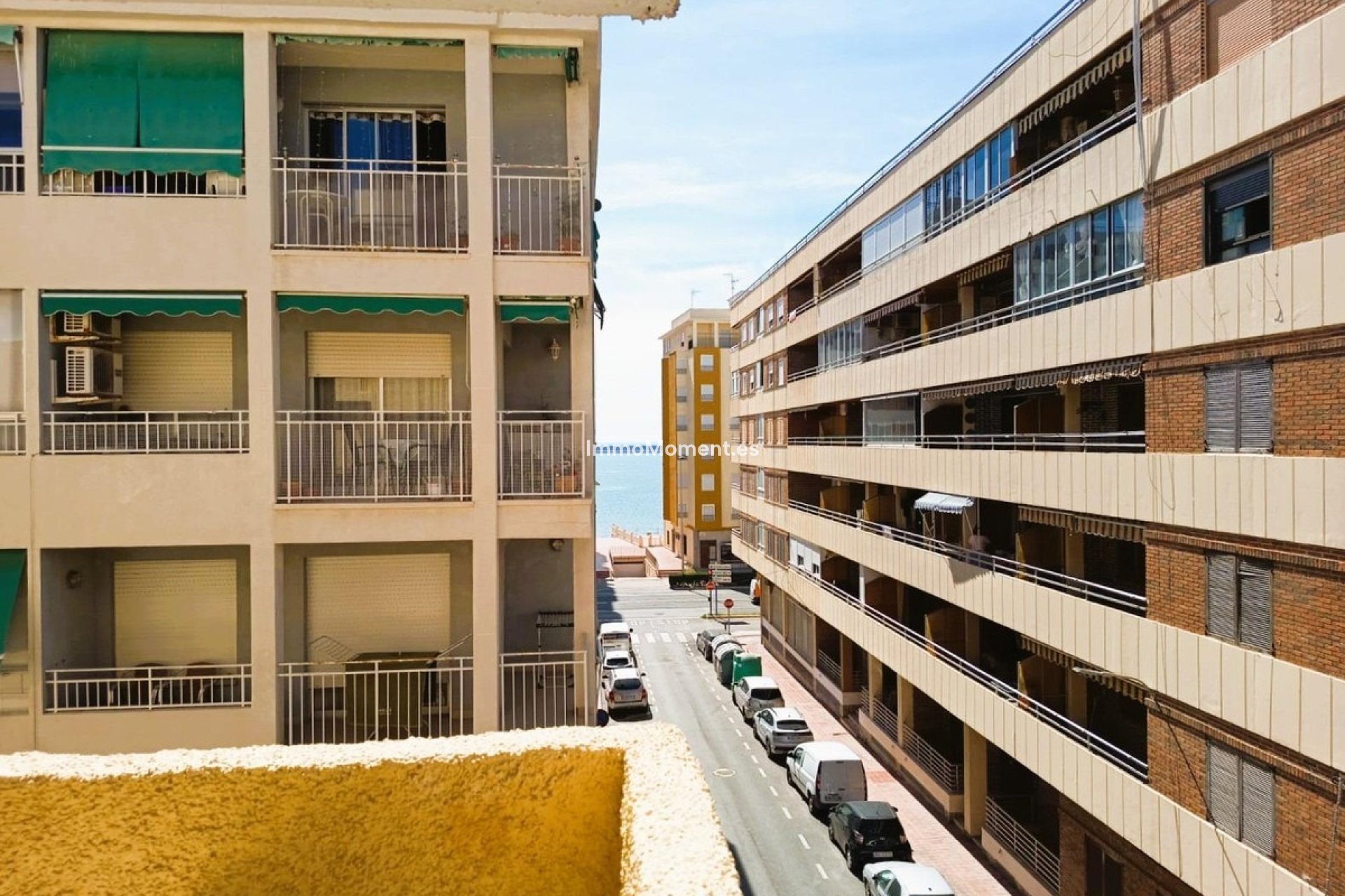 Resale - Apartment - Torrevieja - Torrevieja Centro