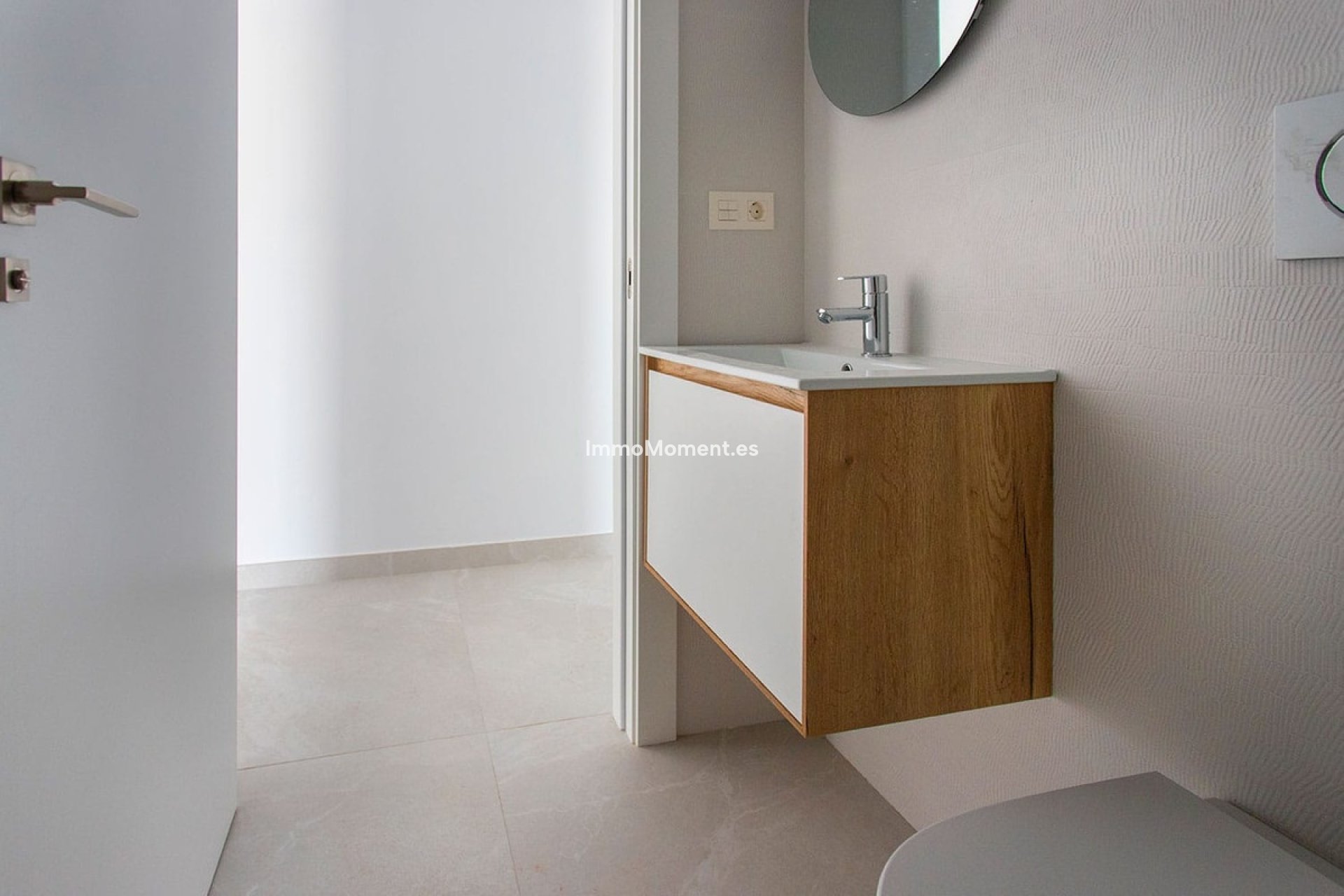 Resale - Apartment - Torrevieja - Torrevieja Centro
