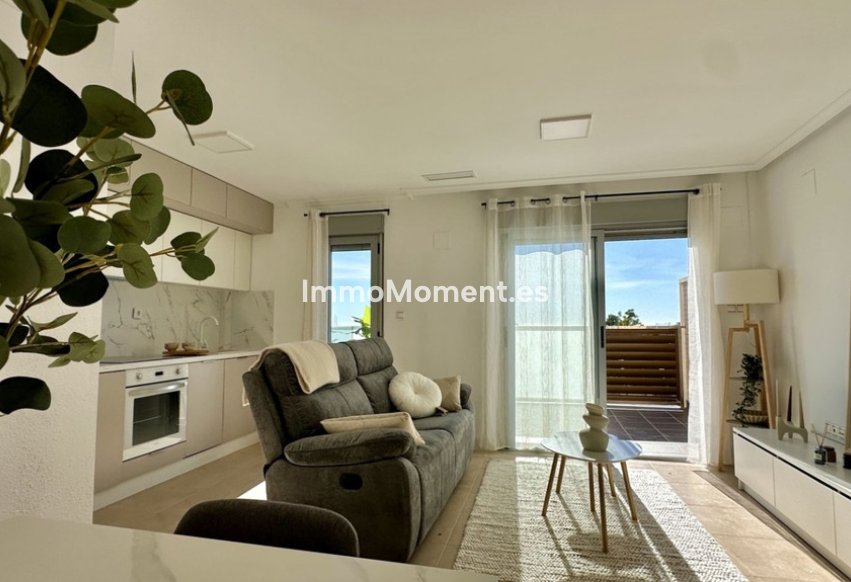 Resale - Apartment - Torrevieja - Torrevieja Centro