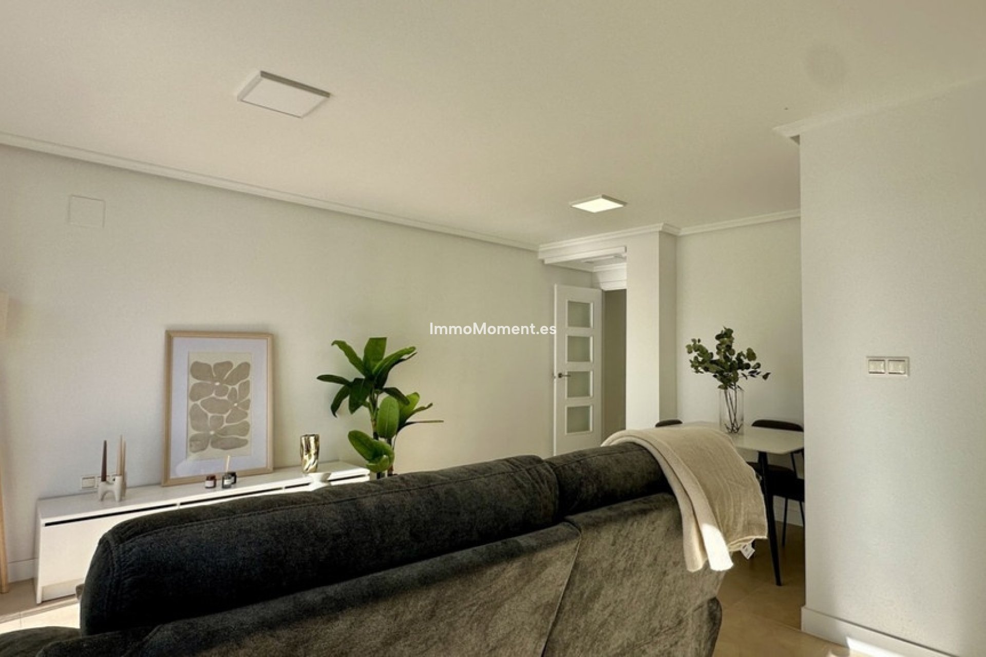Resale - Apartment - Torrevieja - Torrevieja Centro