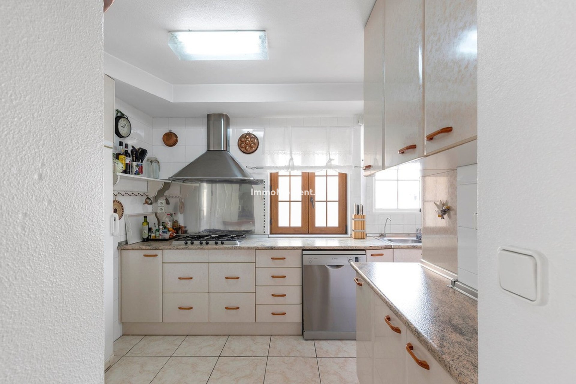 Resale - Apartment - Torrevieja - Torrevieja Centro