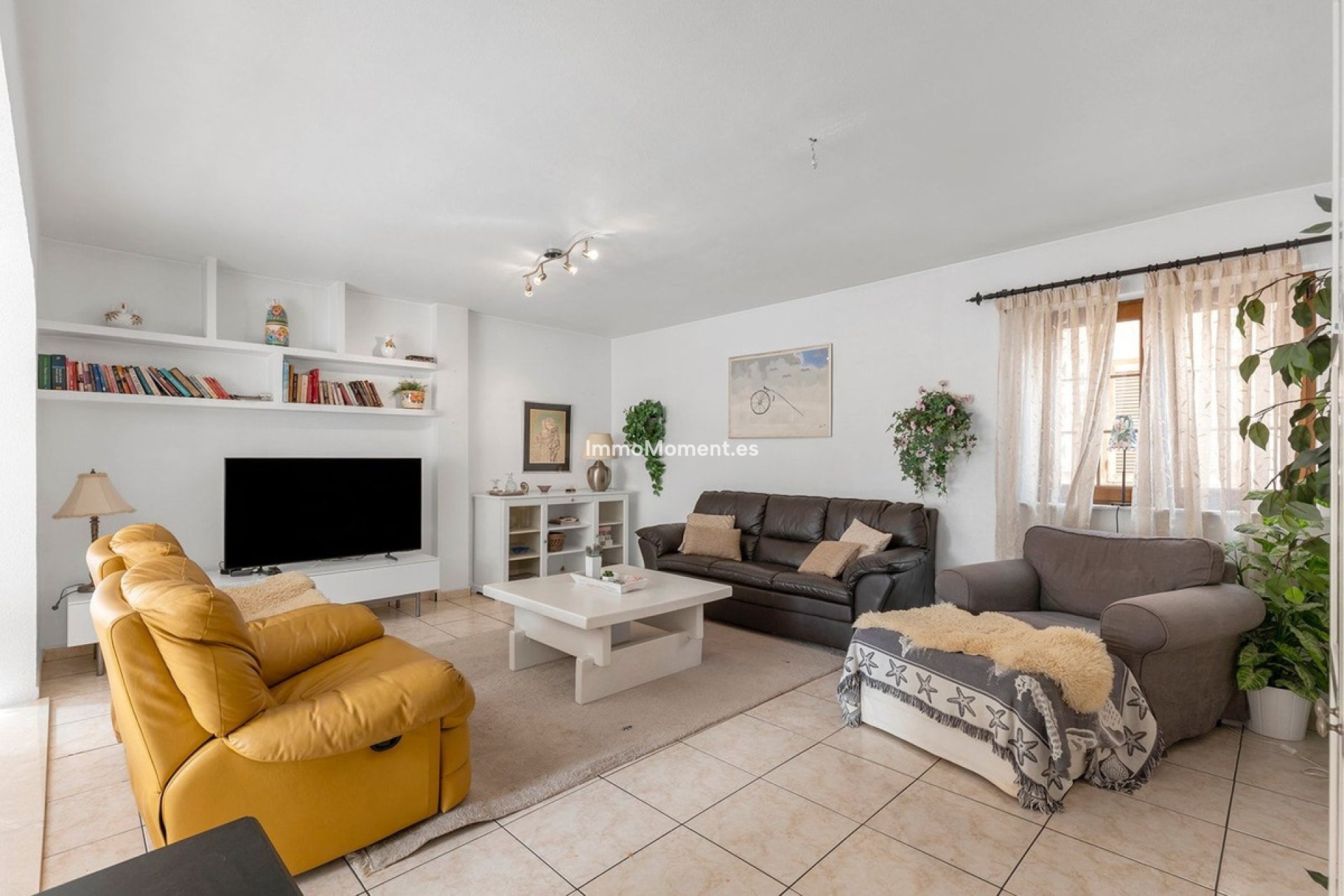Resale - Apartment - Torrevieja - Torrevieja Centro