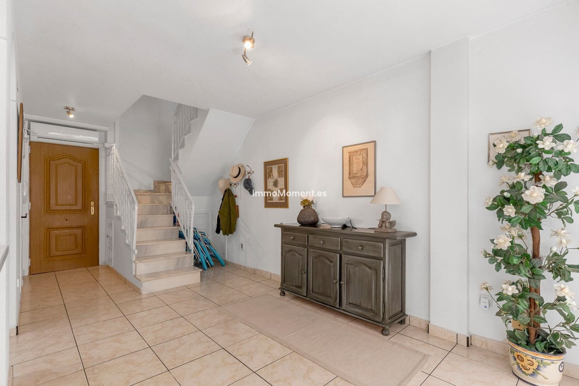 Resale - Apartment - Torrevieja - Torrevieja Centro