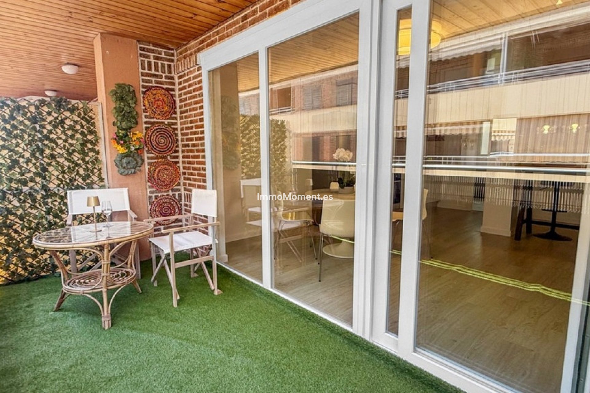 Resale - Apartment - Torrevieja - Torrevieja Centro