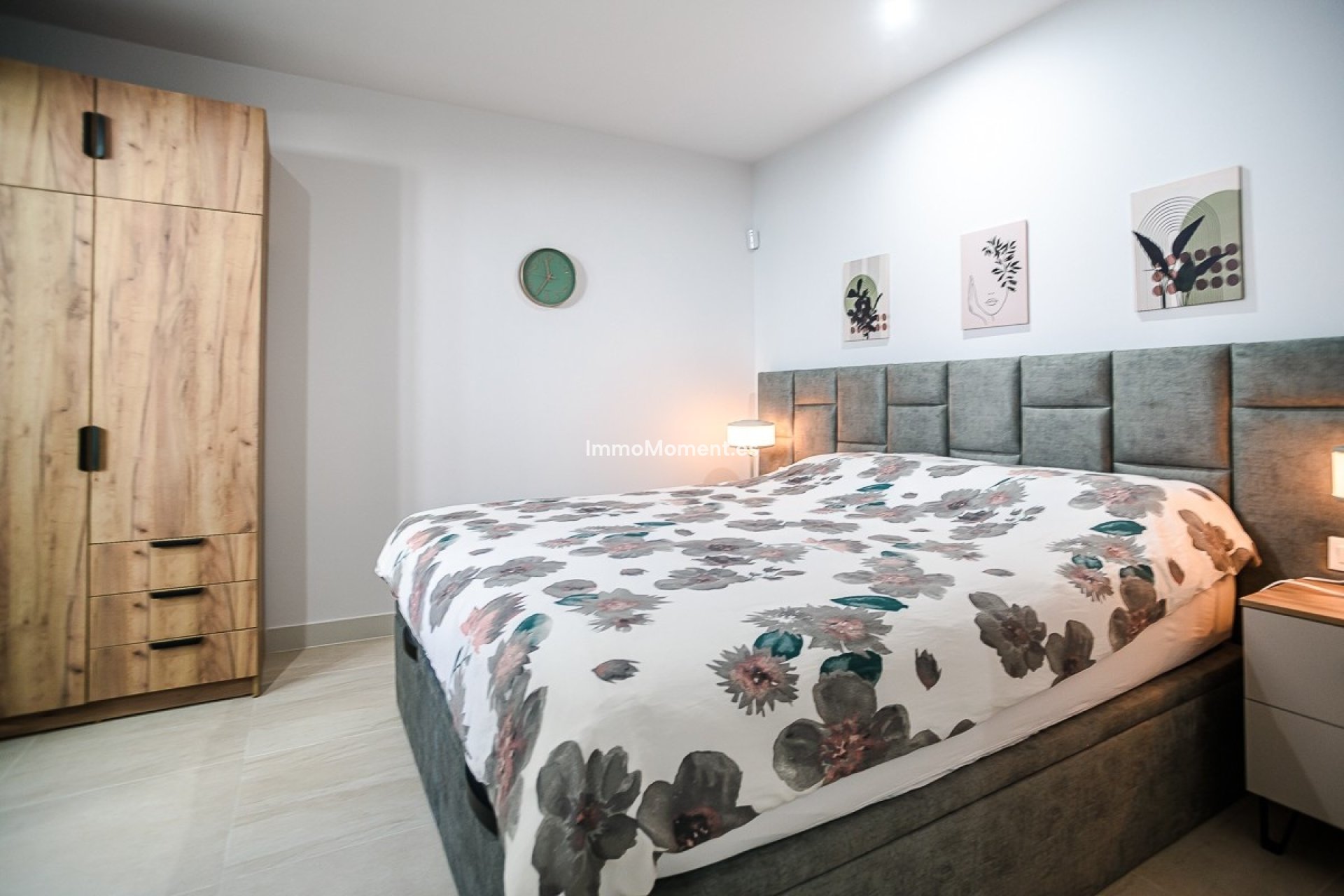 Resale - Apartment - Torrevieja - Torrevieja Centro