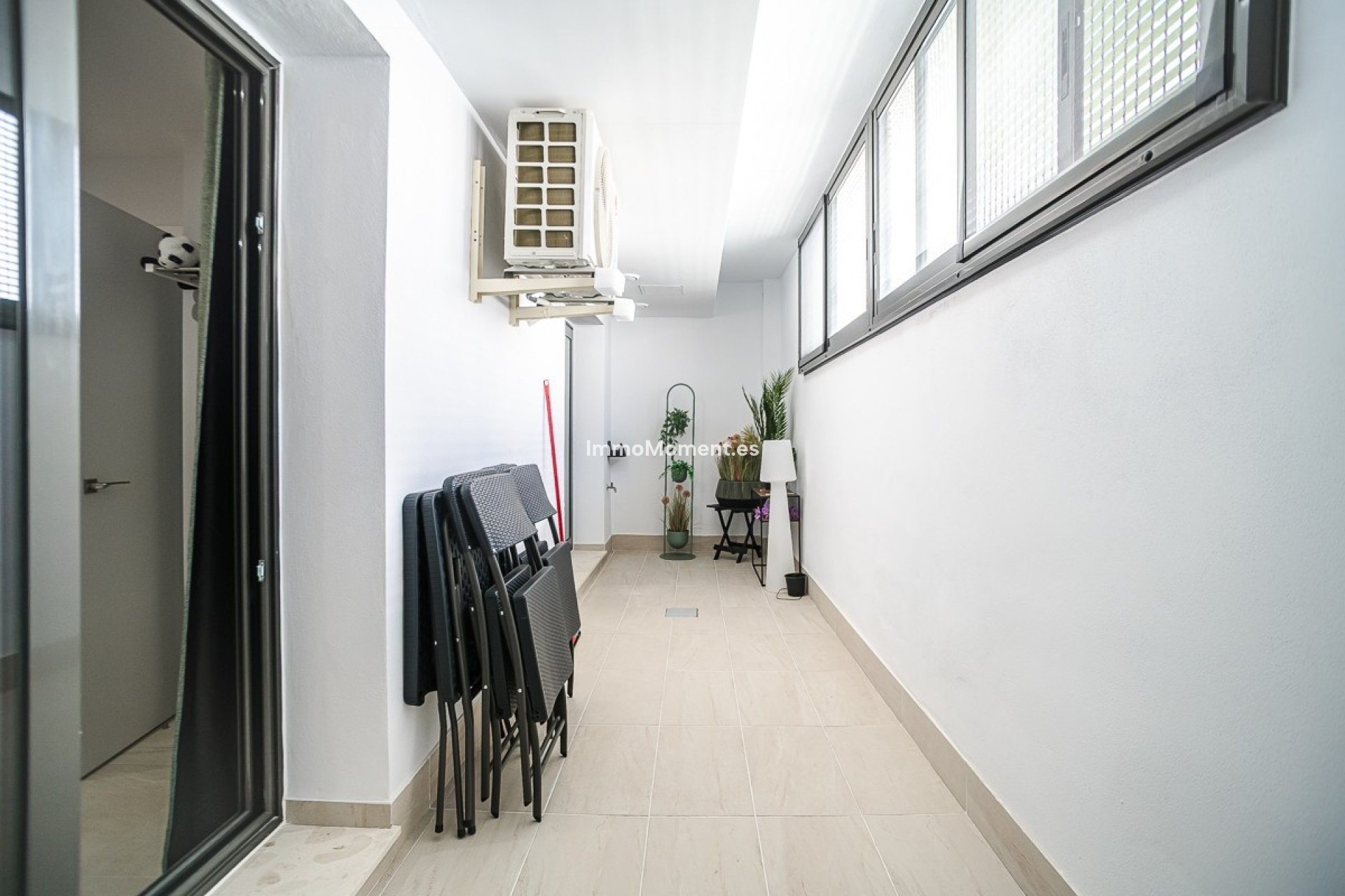 Resale - Apartment - Torrevieja - Torrevieja Centro