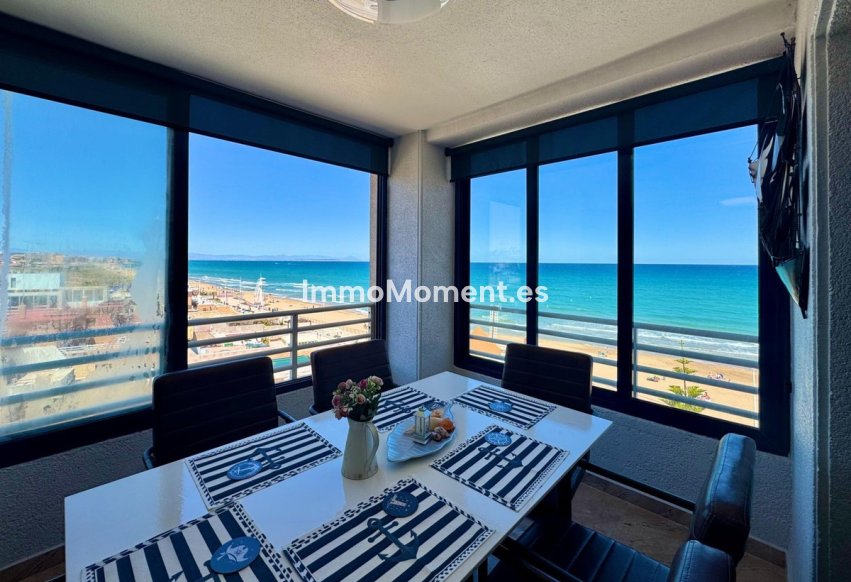 Resale - Apartment - Torrevieja - Torrevieja Centro