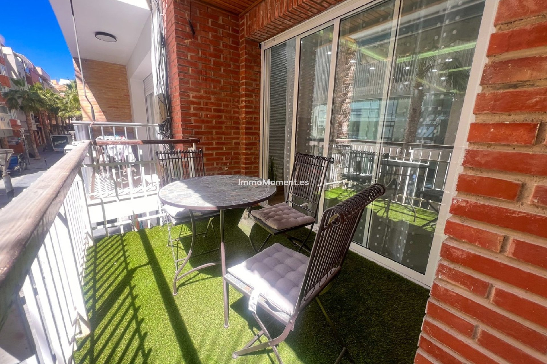 Resale - Apartment - Torrevieja - Torrevieja Centro