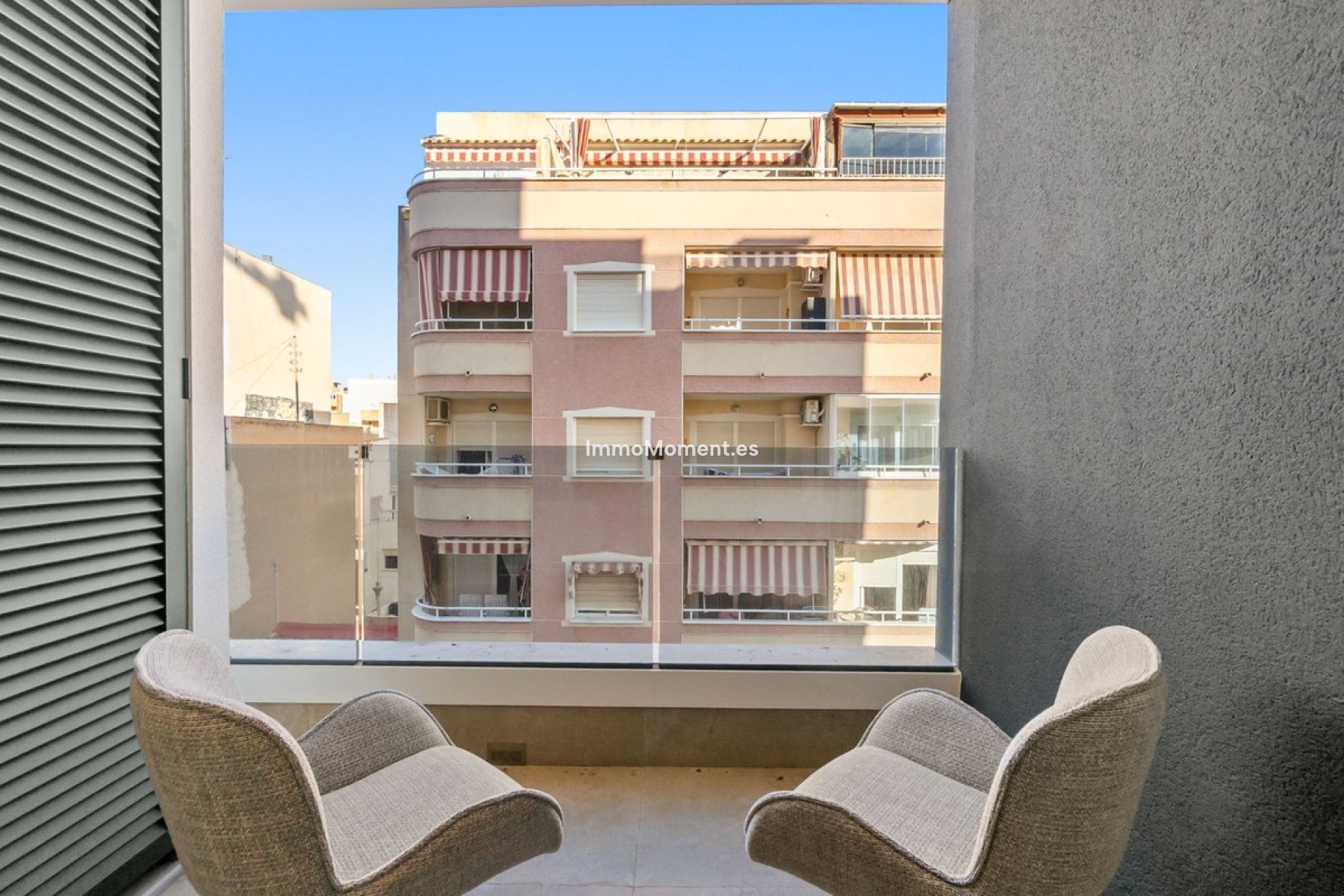 Resale - Apartment - Torrevieja - Torrevieja Centro