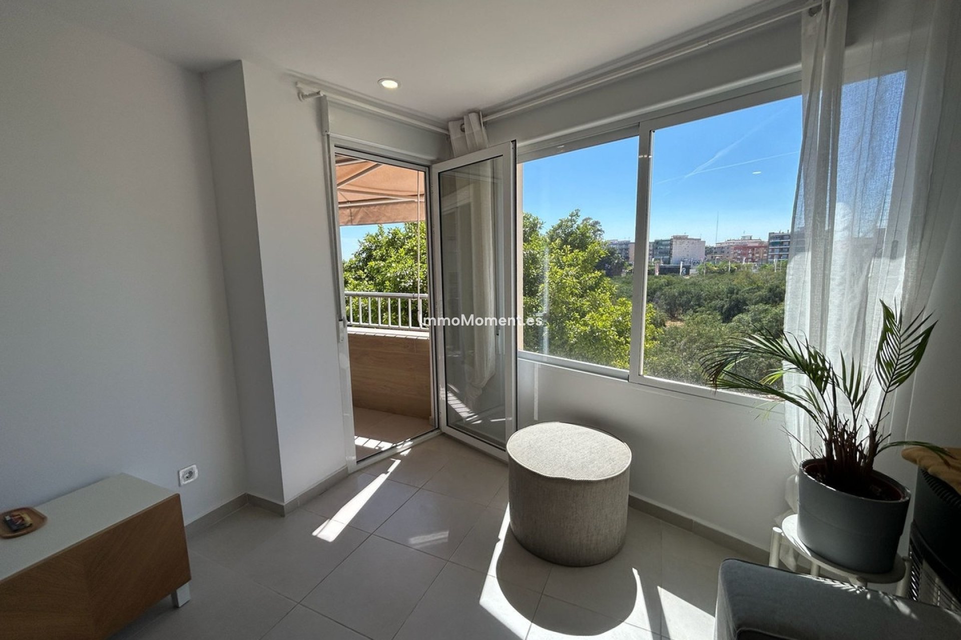 Resale - Apartment - Torrevieja - Torrevieja Centro