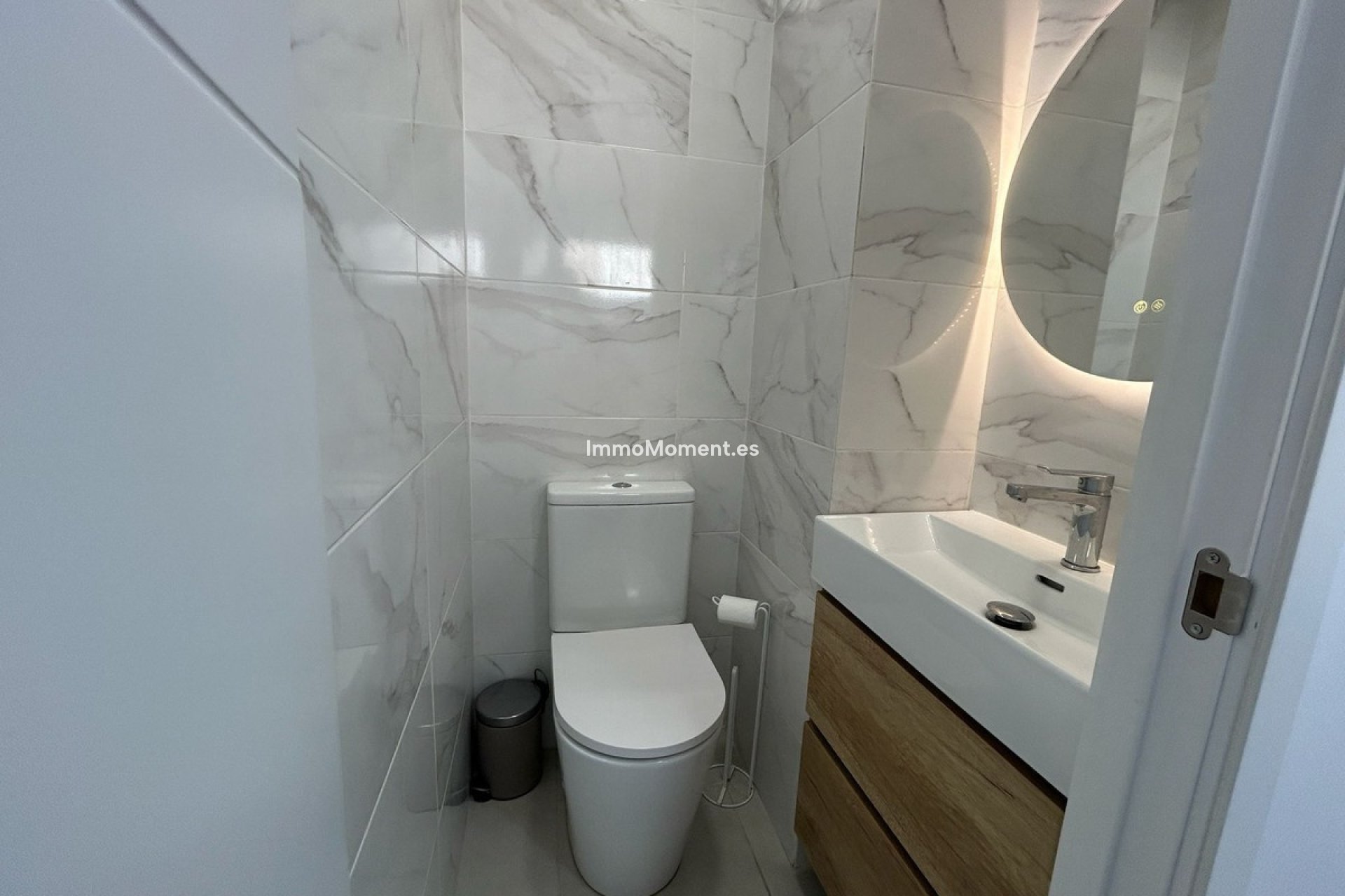 Resale - Apartment - Torrevieja - Torrevieja Centro