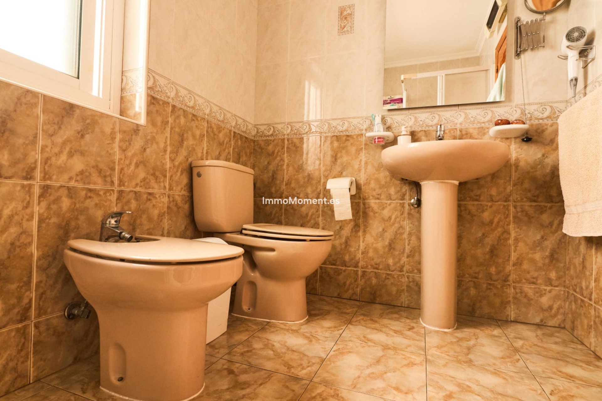 Resale - Apartment - Torrevieja - Torrevieja Centro