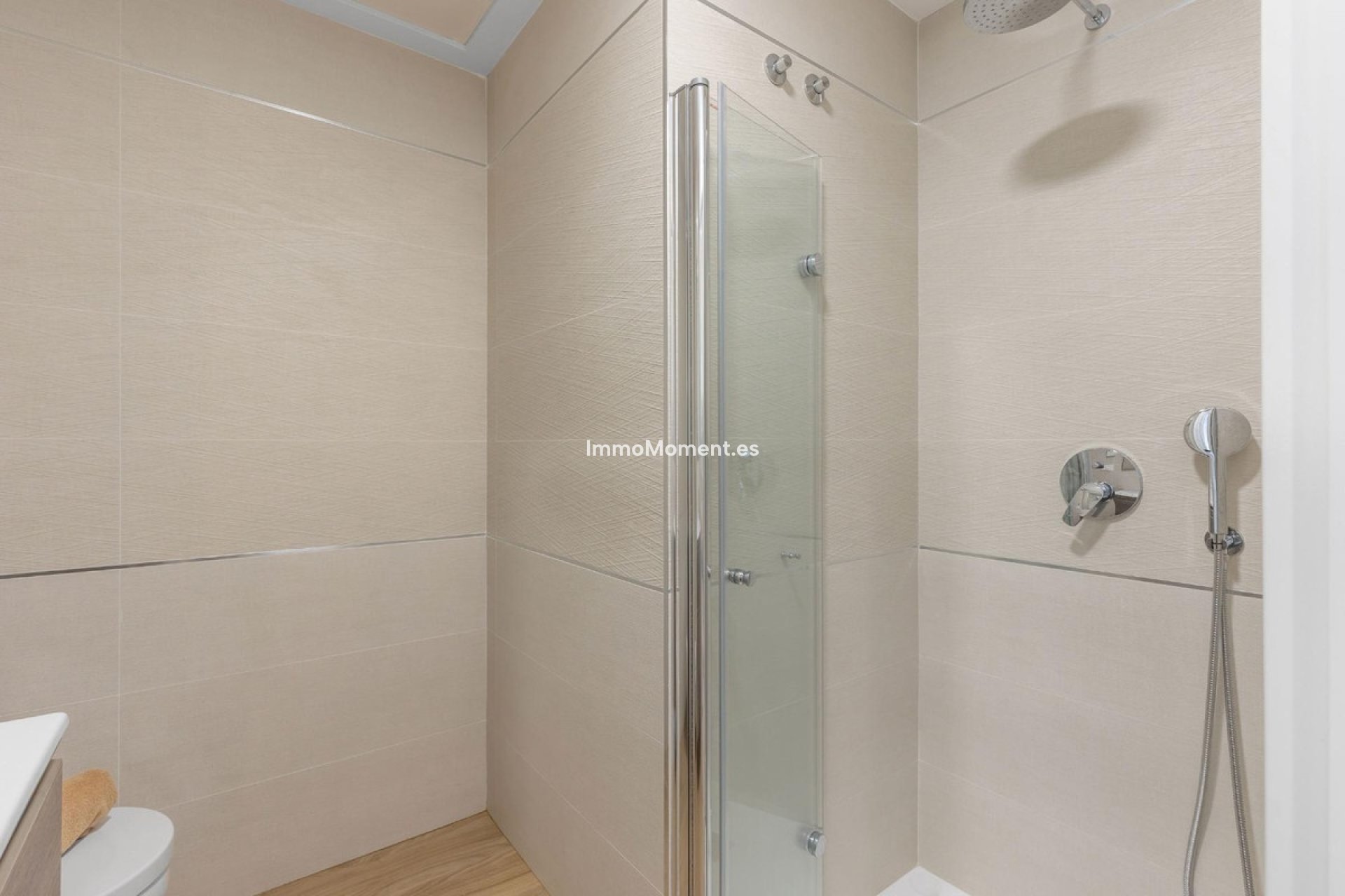 Resale - Apartment - Torrevieja - Torrevieja Centro