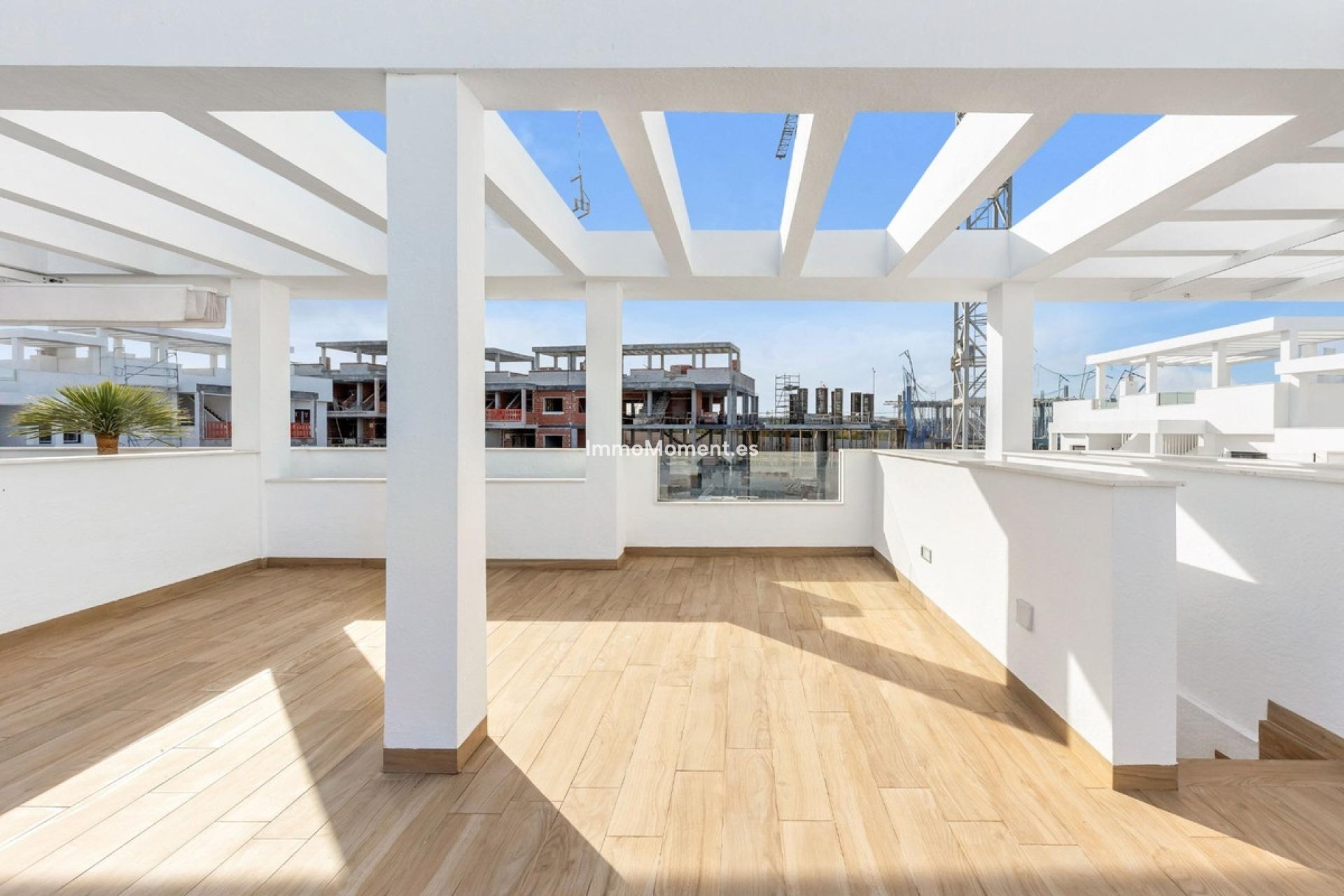 Resale - Apartment - Torrevieja - Torrevieja Centro