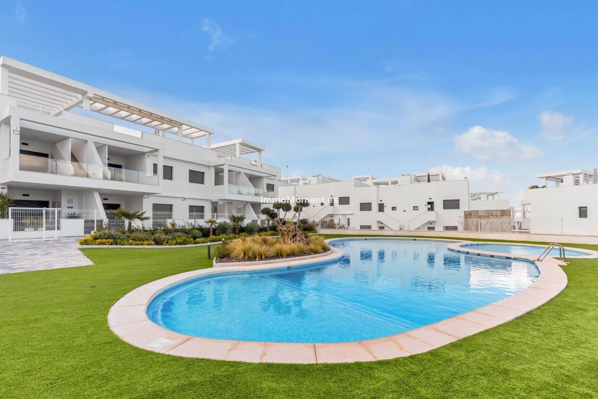 Resale - Apartment - Torrevieja - Torrevieja Centro