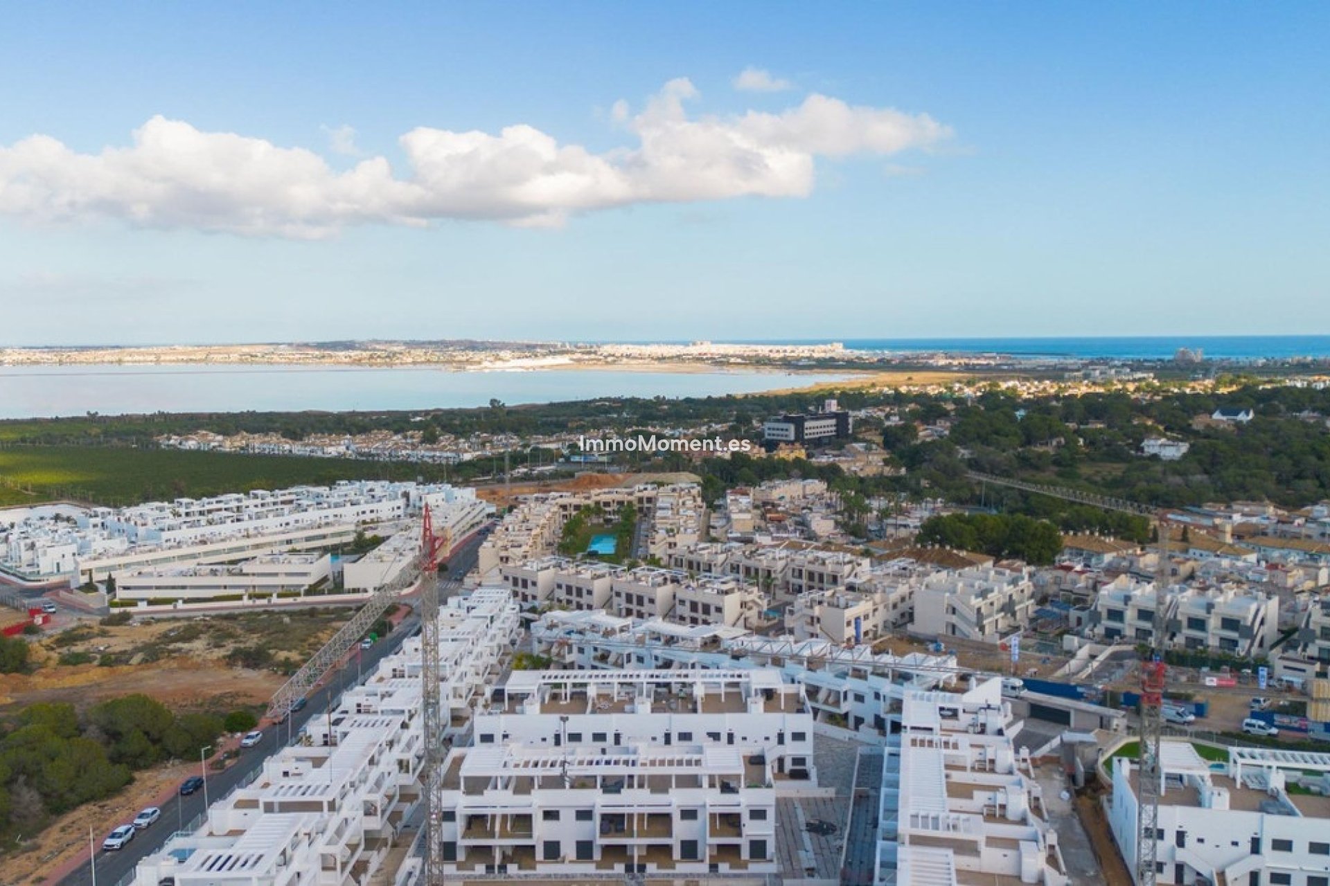 Resale - Apartment - Torrevieja - Torrevieja Centro