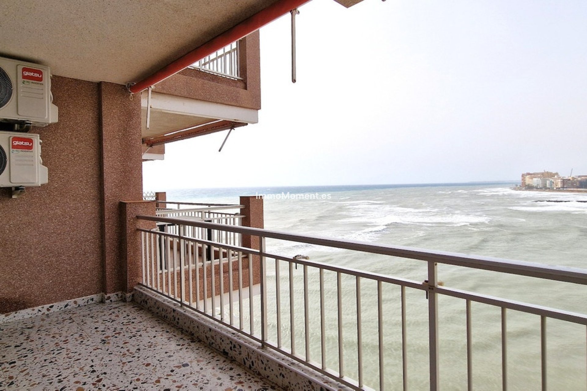 Resale - Apartment - Torrevieja - Torrevieja Centro