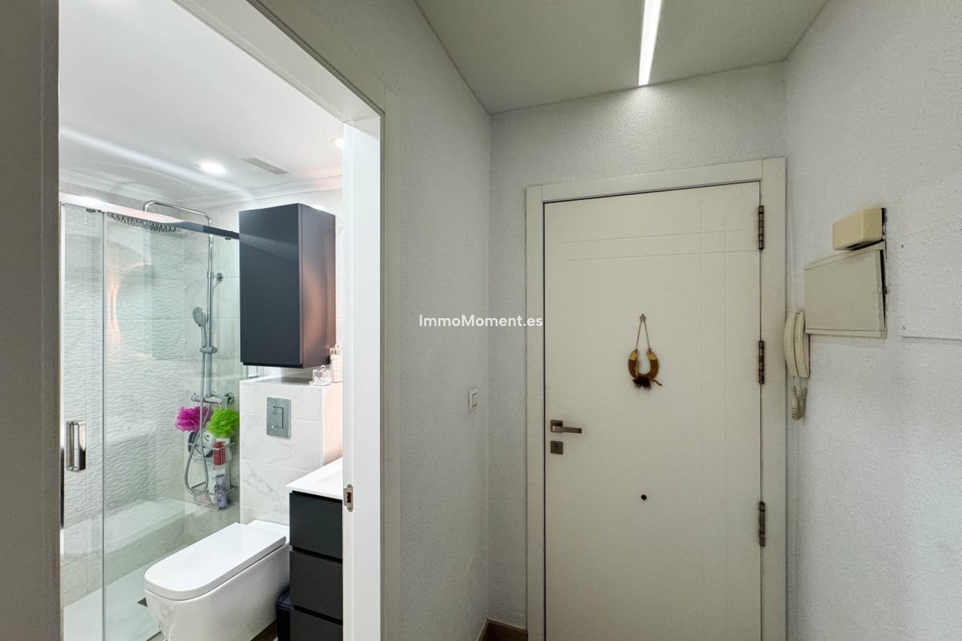 Resale - Apartment - Torrevieja - Torrevieja Centro