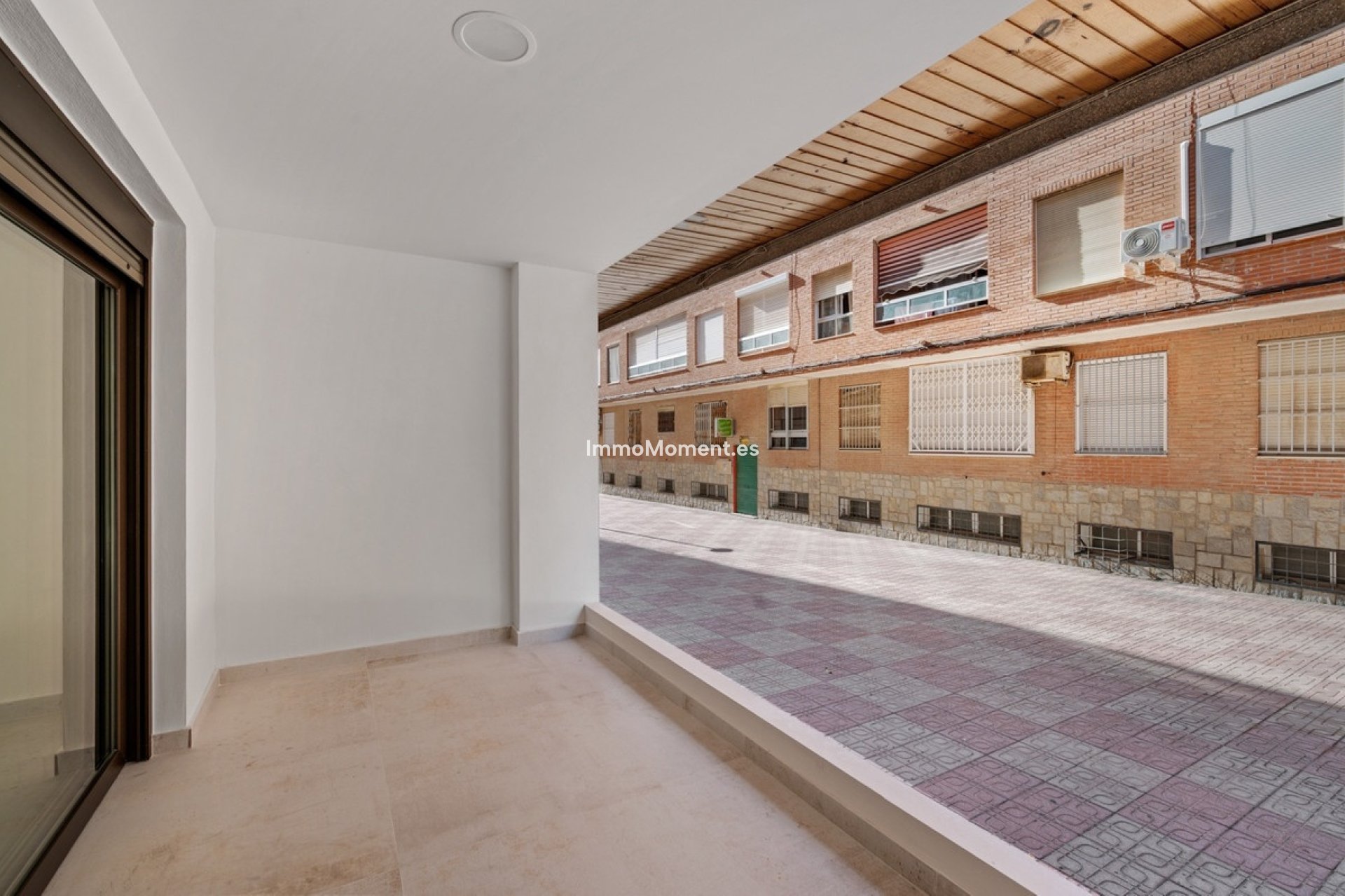 Resale - Apartment - Torrevieja - Torrevieja Centro