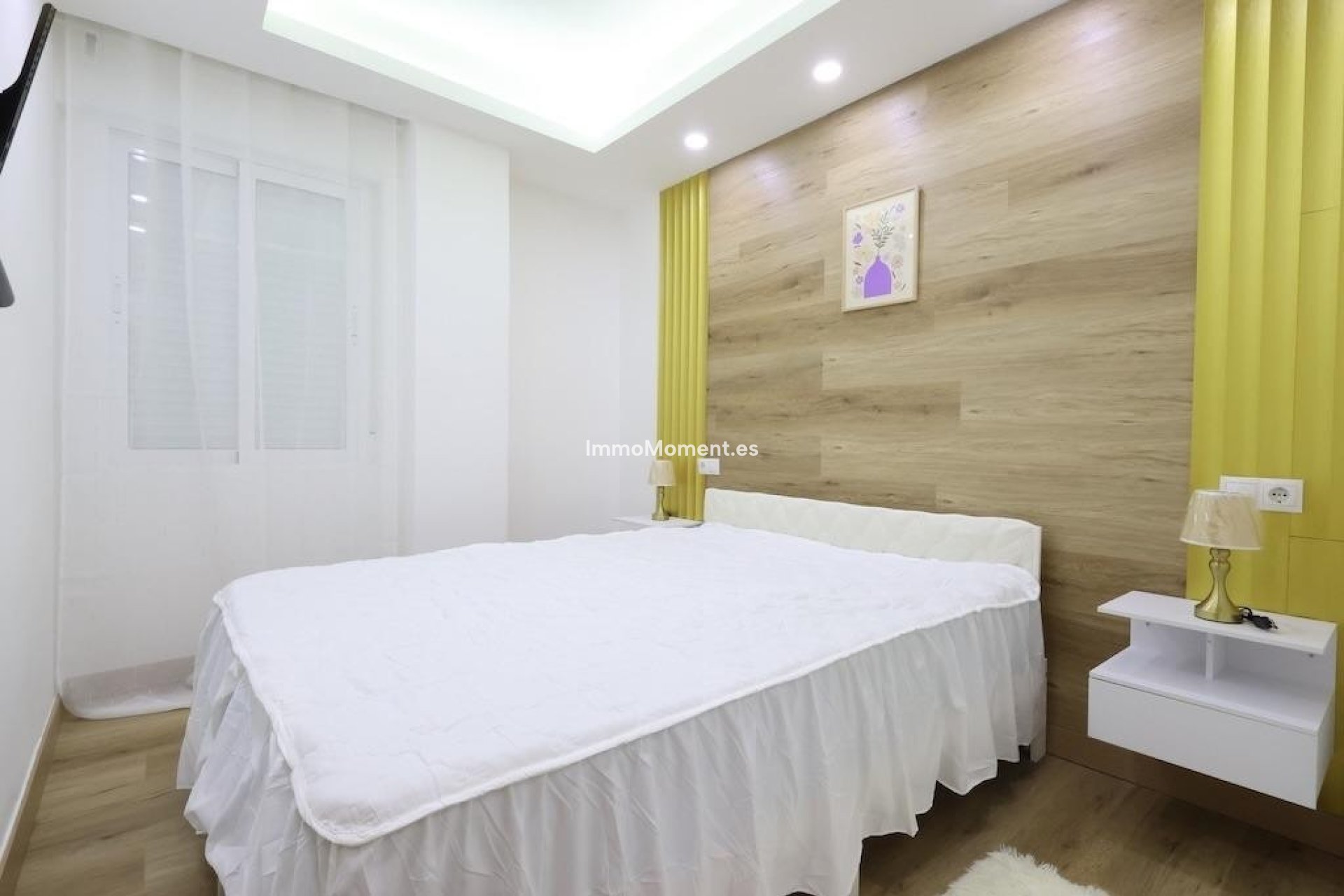 Resale - Apartment - Torrevieja - Torrevieja Centro