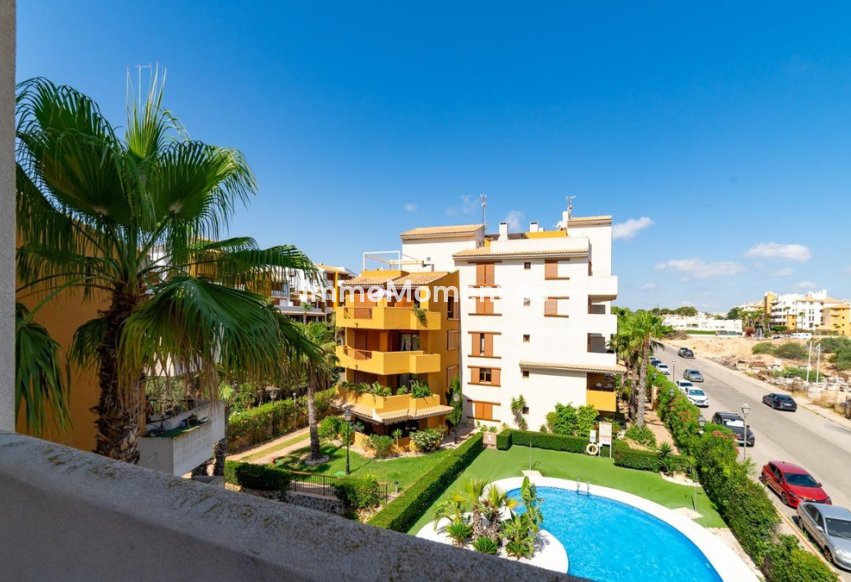 Resale - Apartment - Torrevieja - Torrevieja Centro