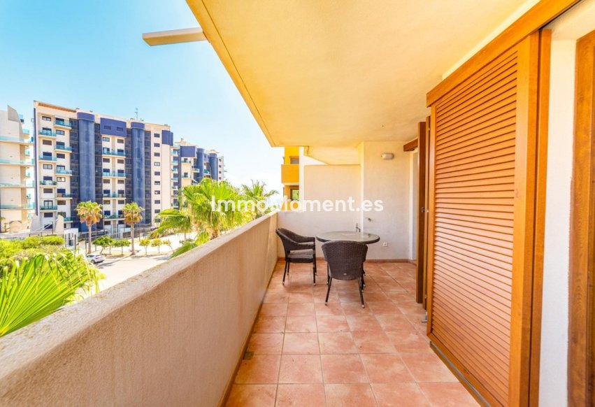 Resale - Apartment - Torrevieja - Torrevieja Centro