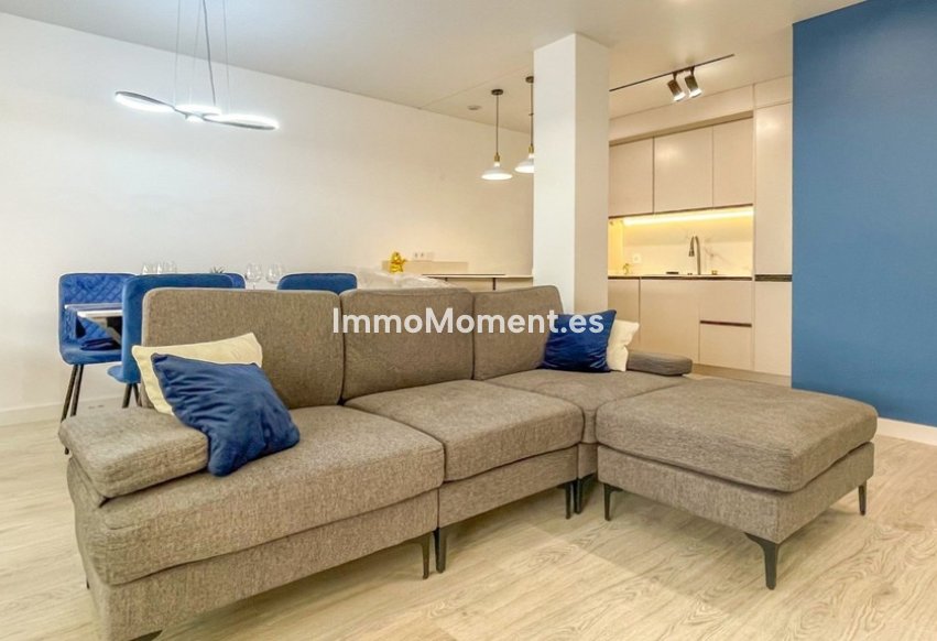 Resale - Apartment - Torrevieja - Torrevieja Centro