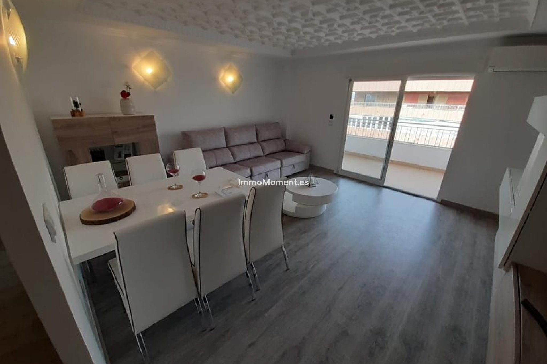Resale - Apartment - Torrevieja - Torrevieja Centro