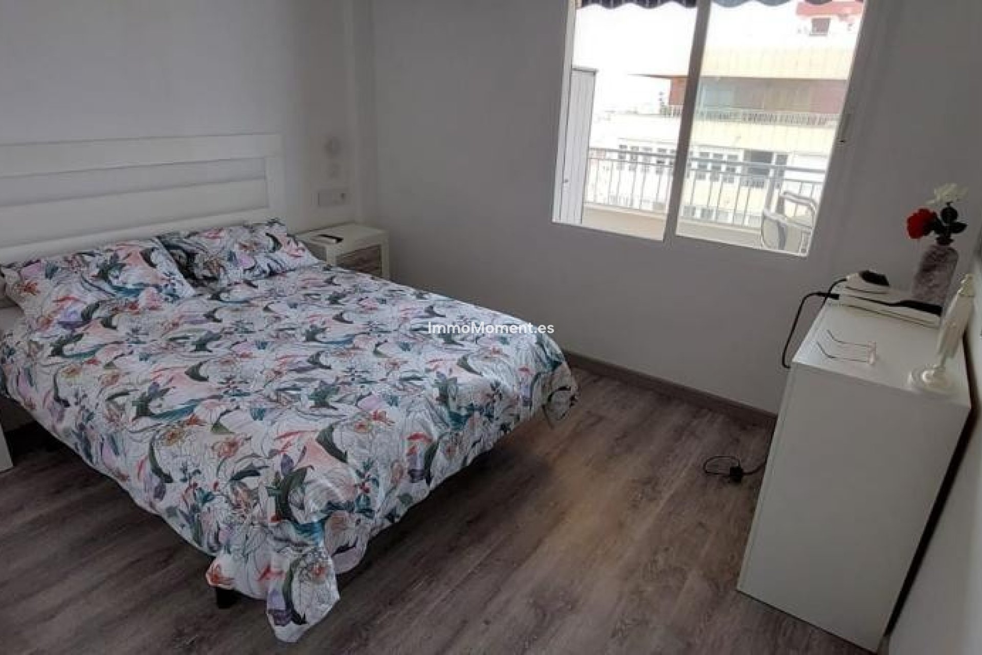 Resale - Apartment - Torrevieja - Torrevieja Centro