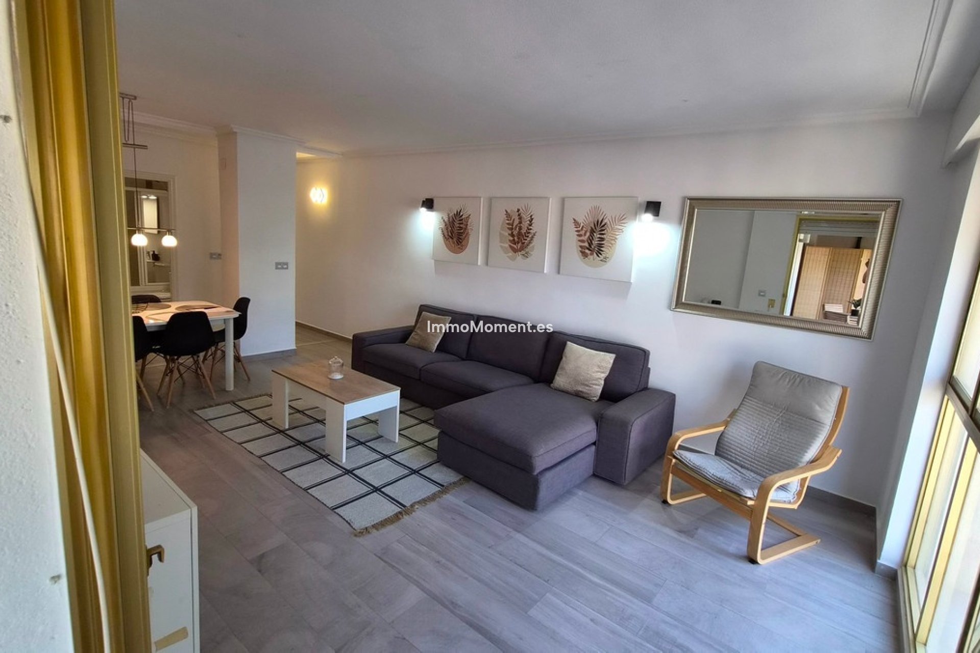 Resale - Apartment - Torrevieja - Torrevieja Centro