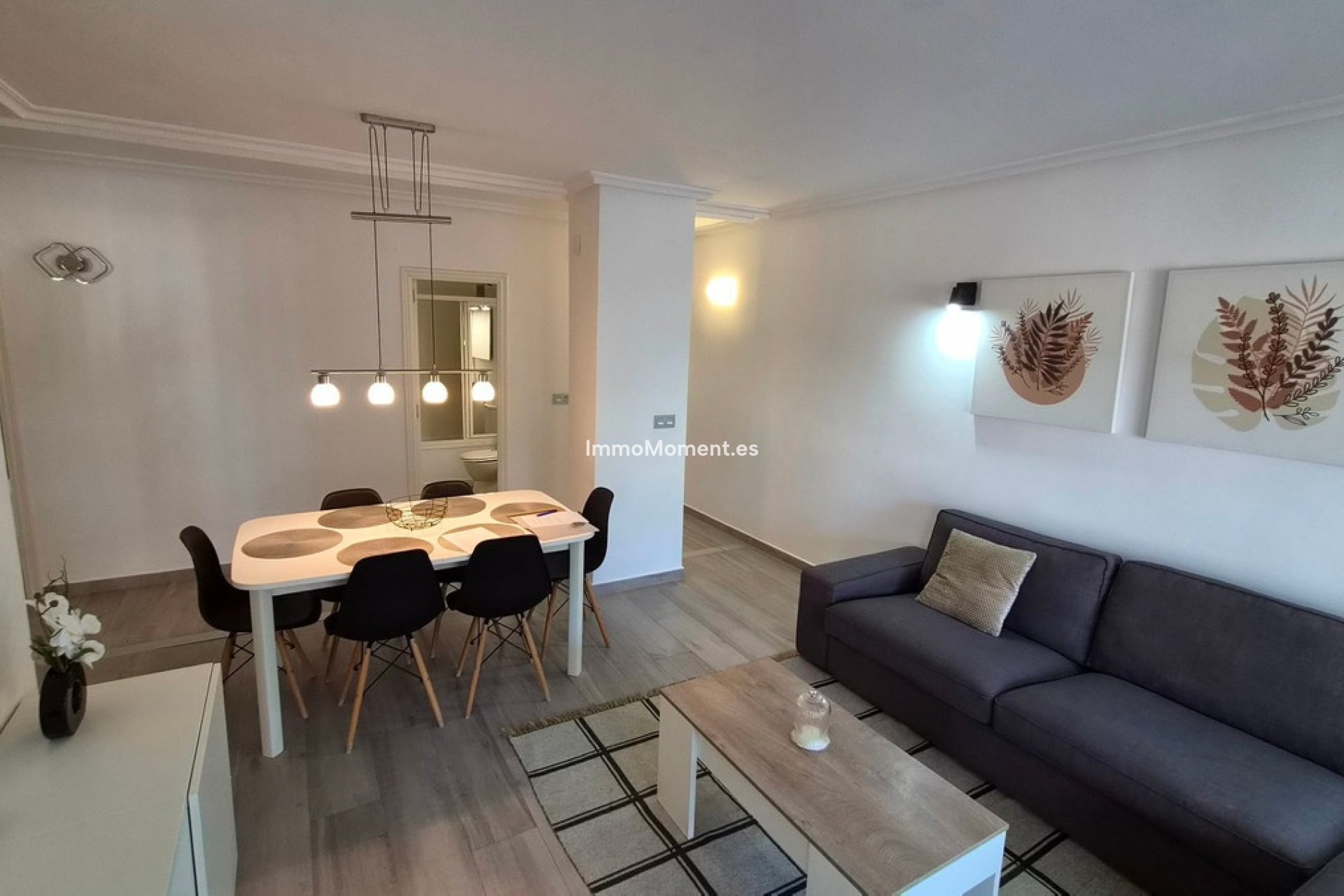Resale - Apartment - Torrevieja - Torrevieja Centro
