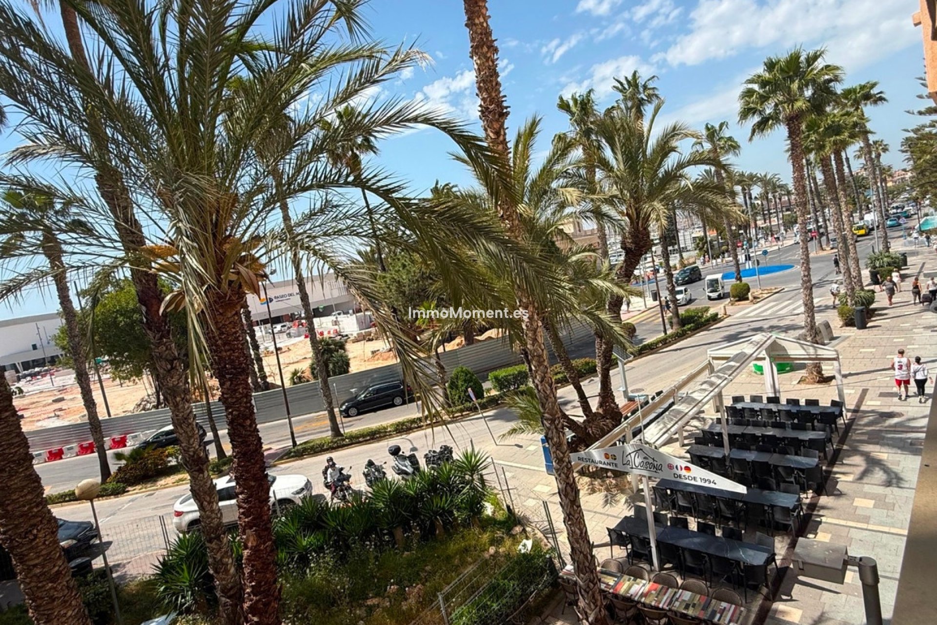 Resale - Apartment - Torrevieja - Torrevieja Centro