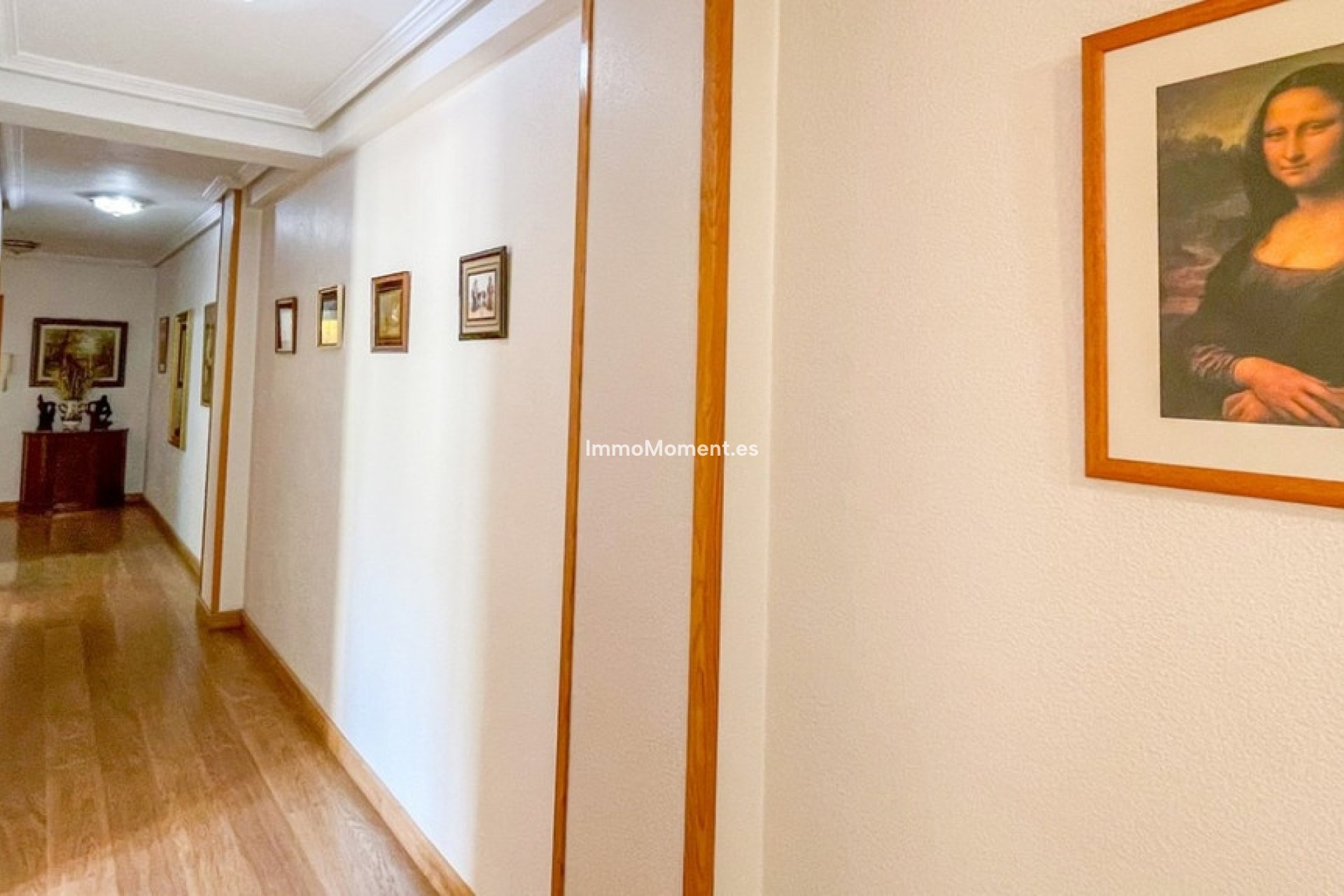 Resale - Apartment - Torrevieja - Torrevieja Centro